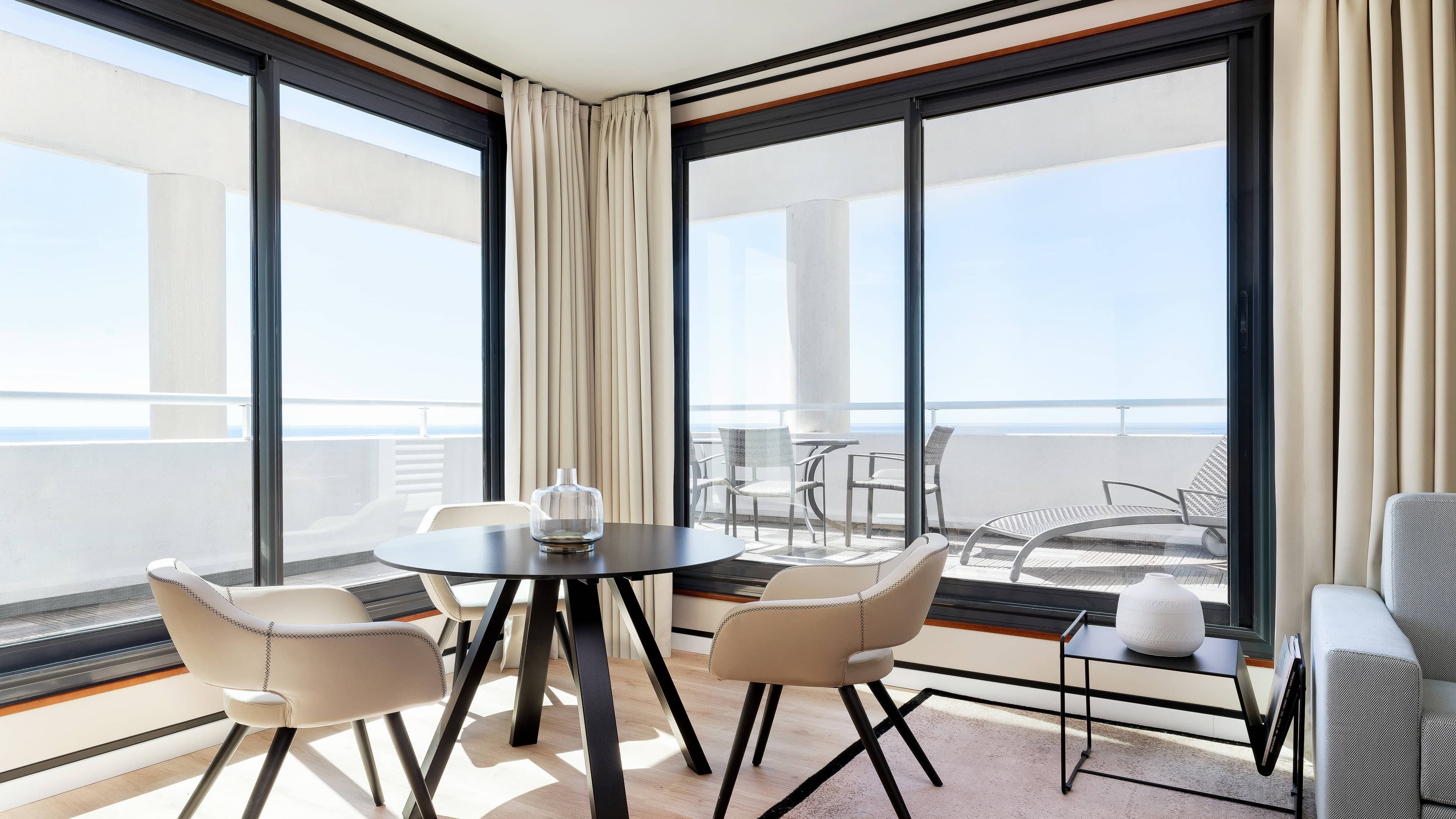 Riviera Marriott Hotel La Porte de Monaco — 34