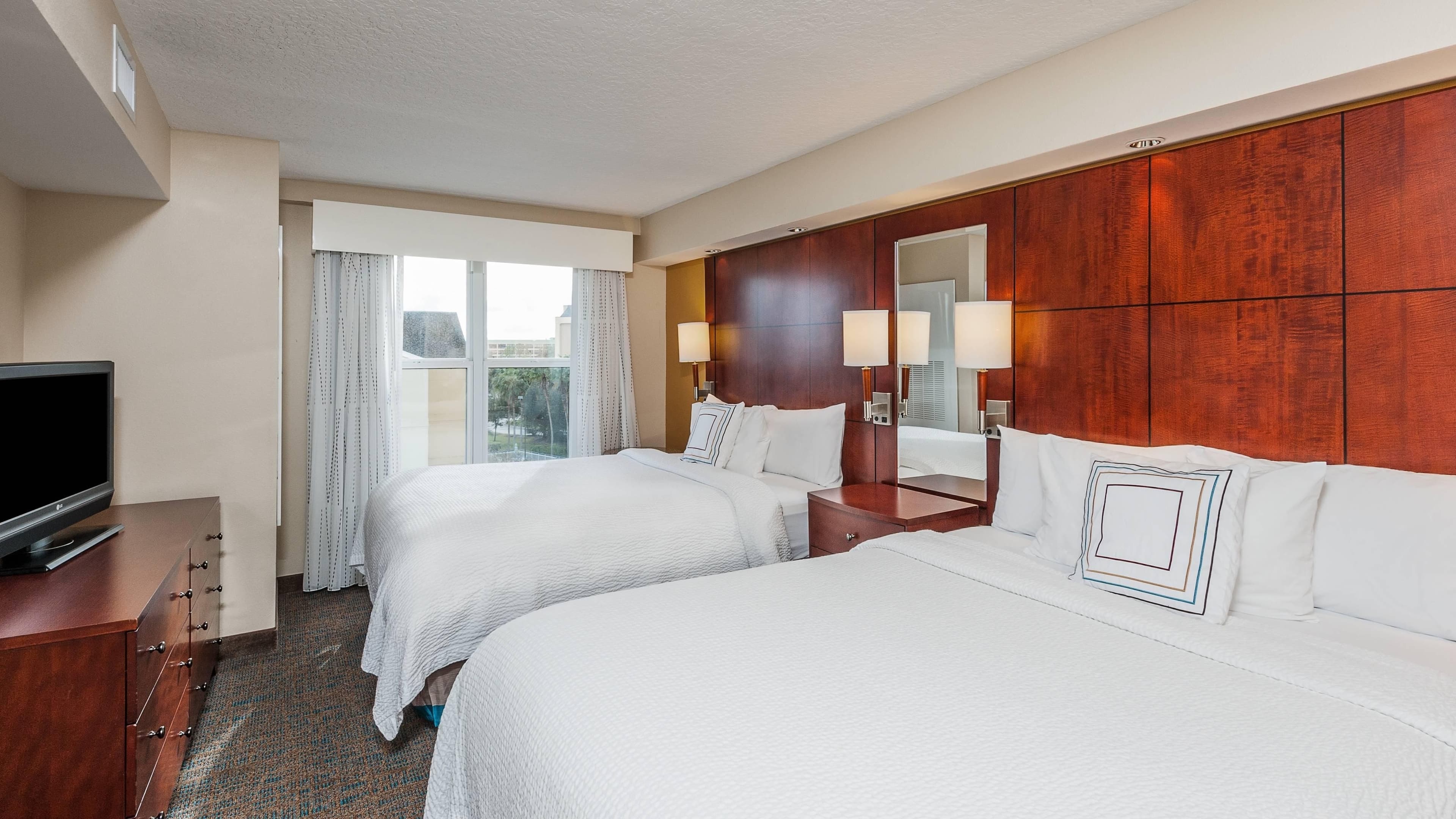 1 Bedroom Suite - Image 1