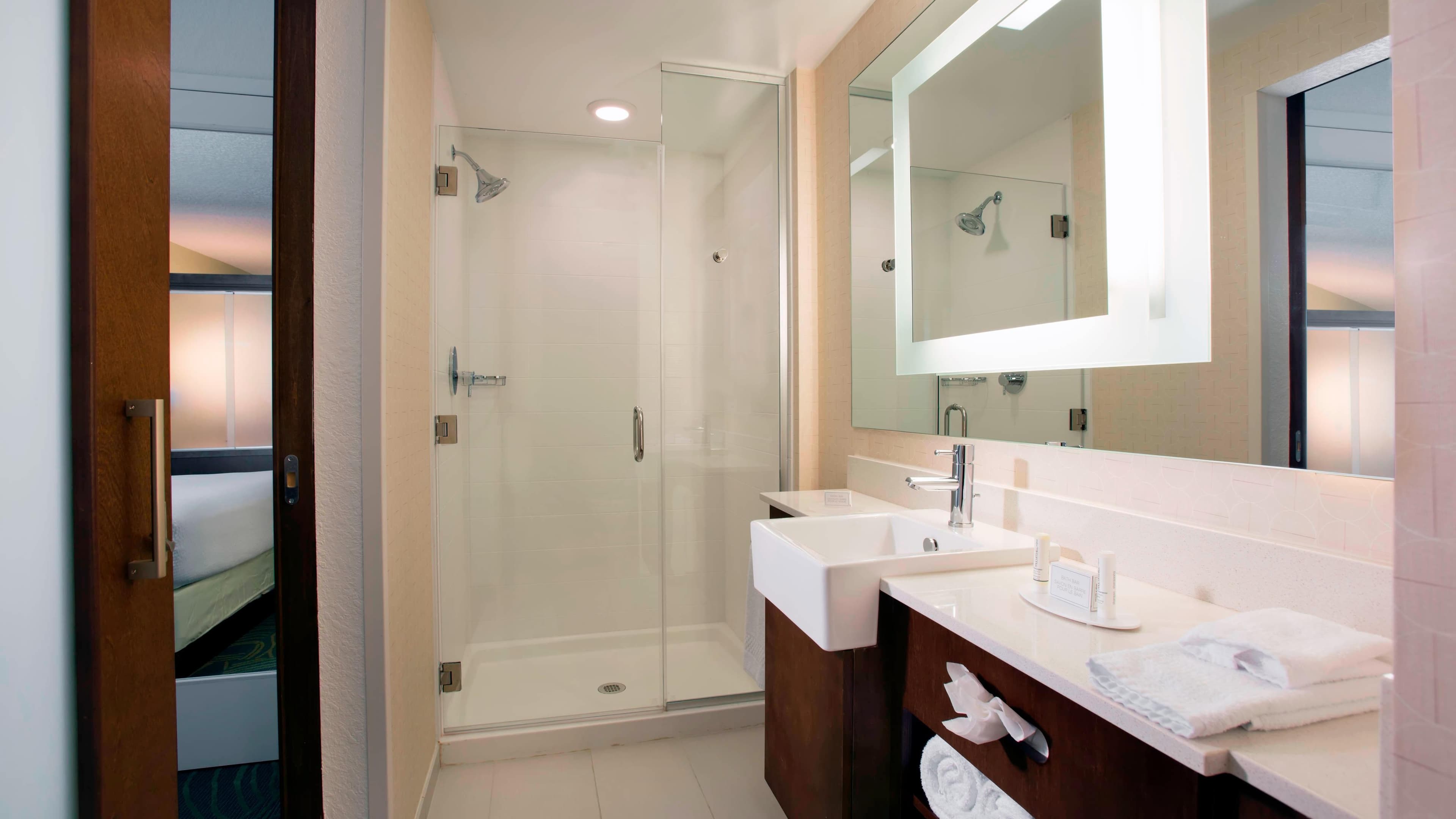 Suite - Image 6