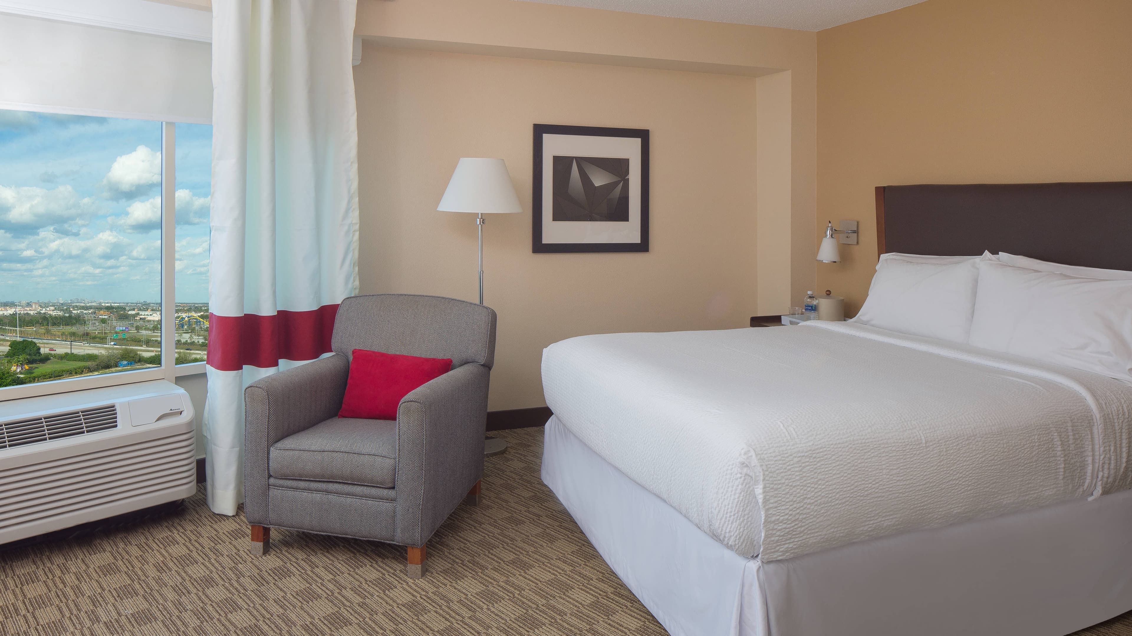 Four Points by Sheraton Orlando International Drive — 25