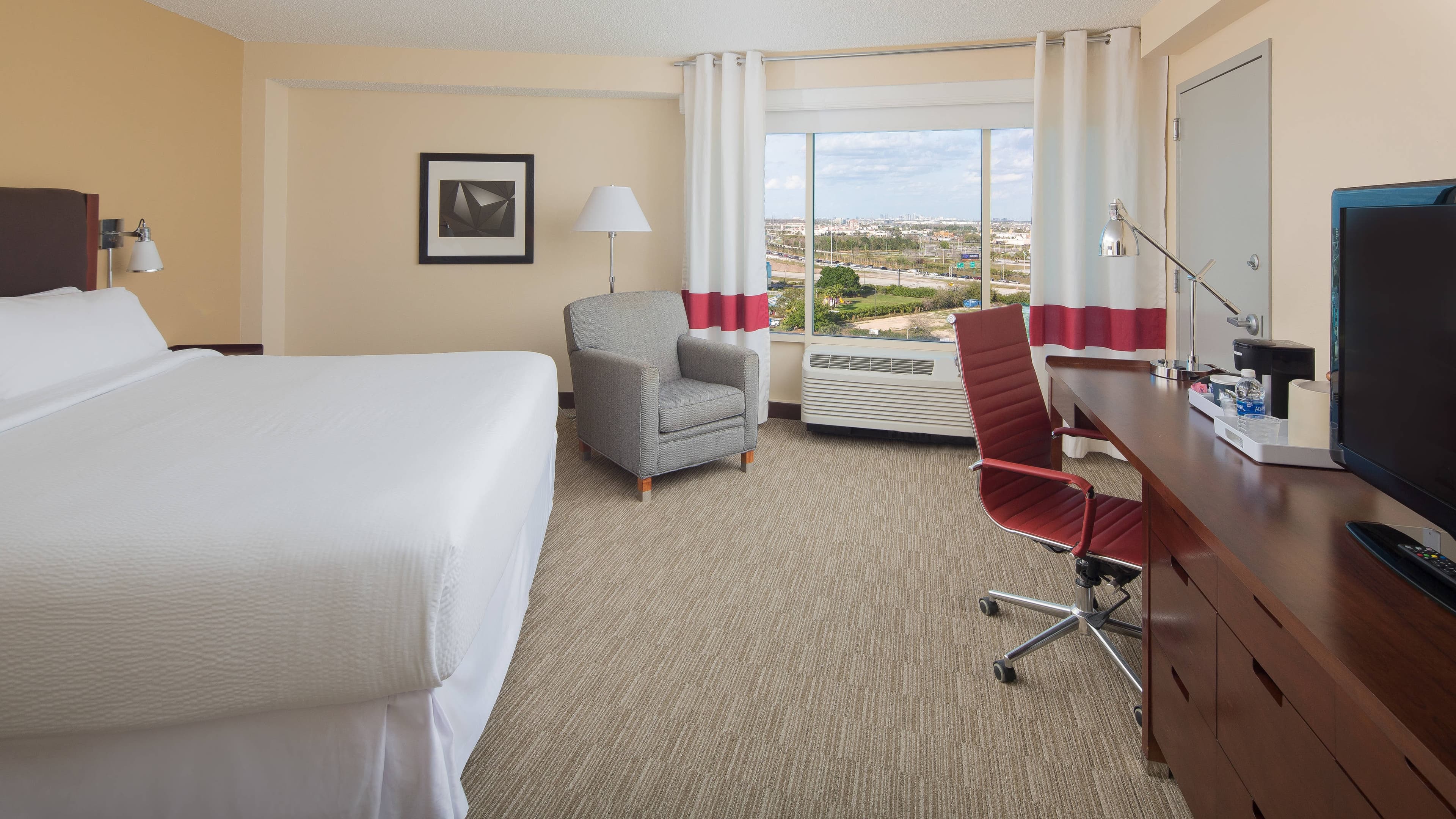 Four Points by Sheraton Orlando International Drive — 10