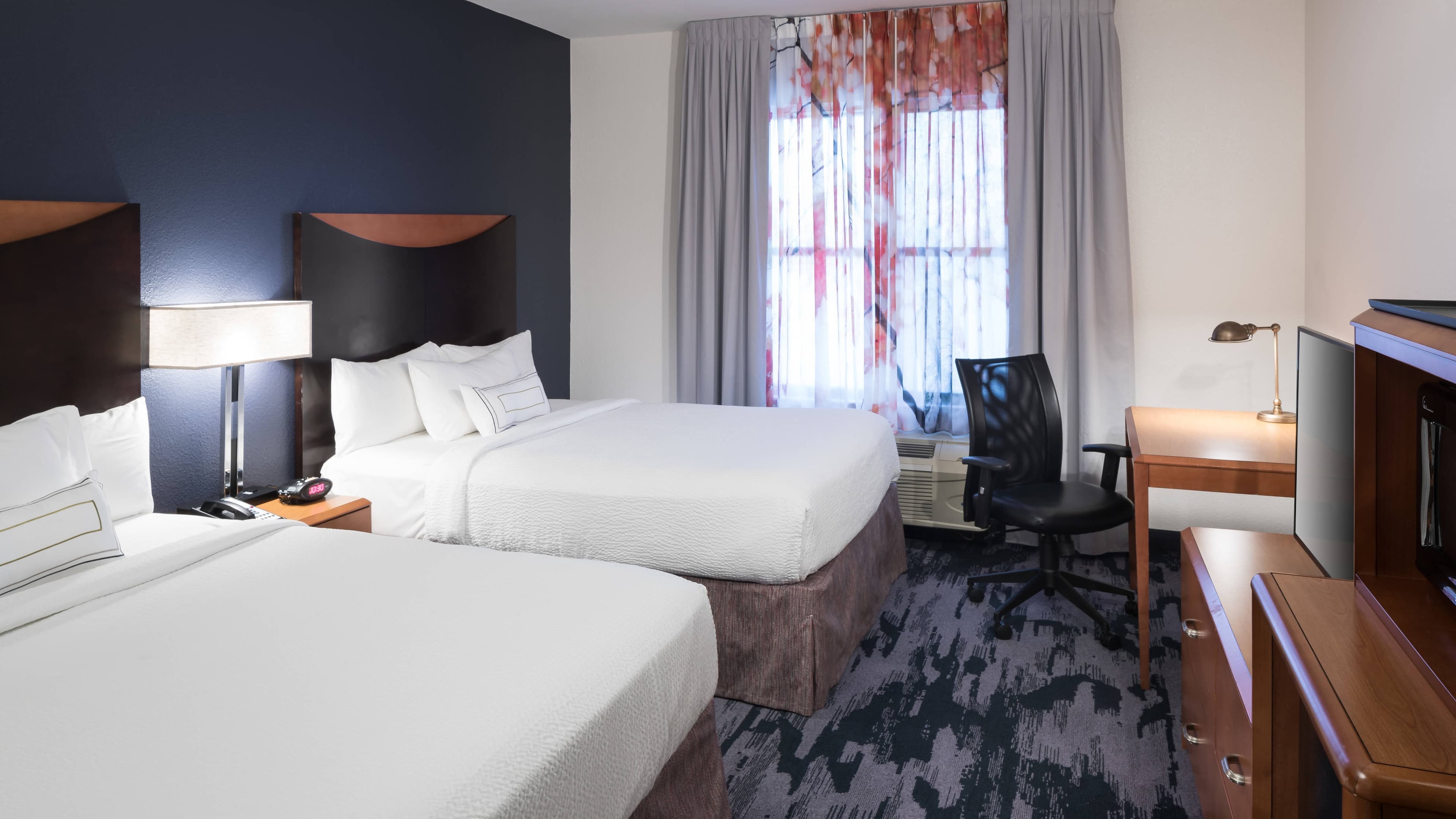 Fairfield Inn & Suites Orlando at SeaWorld® — 9