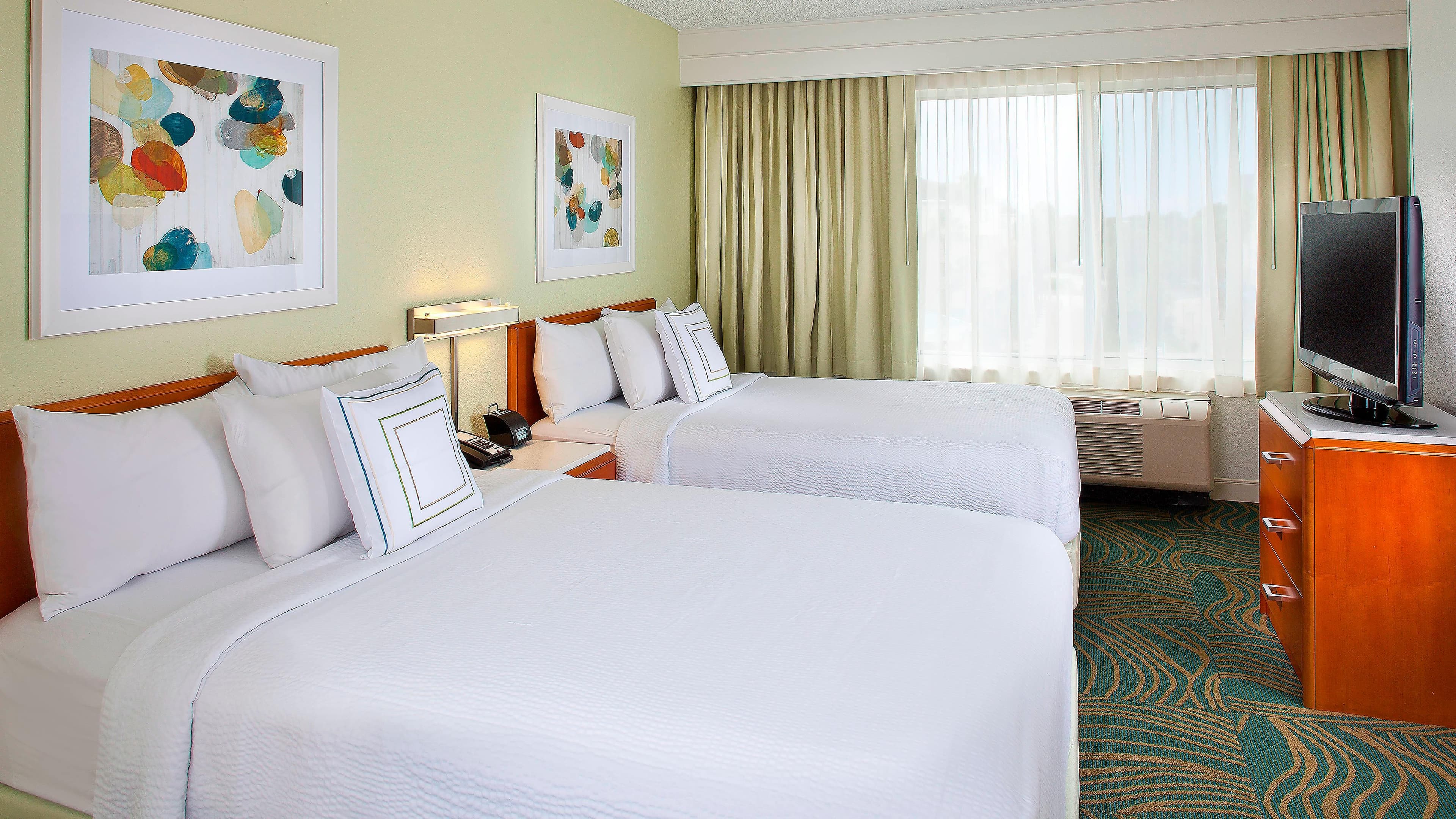 SpringHill Suites Orlando Lake Buena Vista in the Marriott Village - Image 2