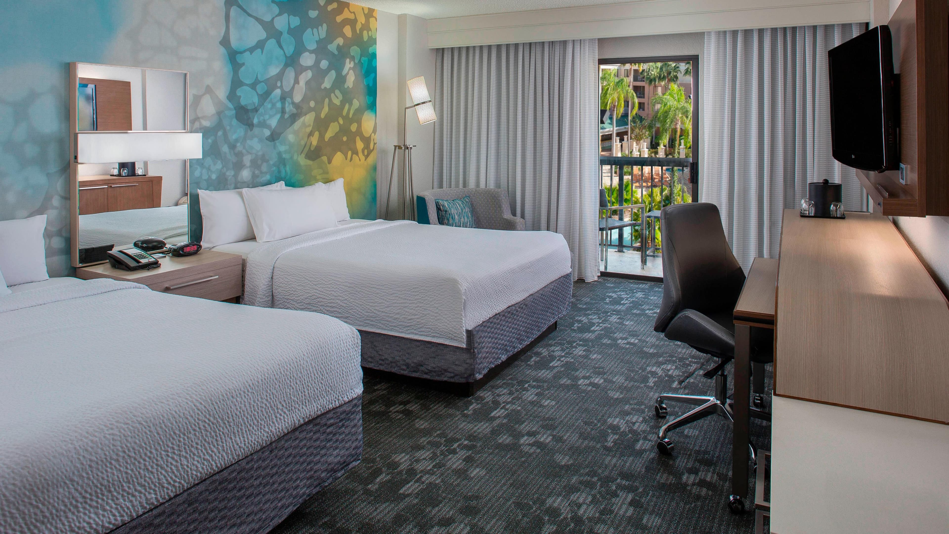 Courtyard Orlando Lake Buena Vista in the Marriott Village - Image 2