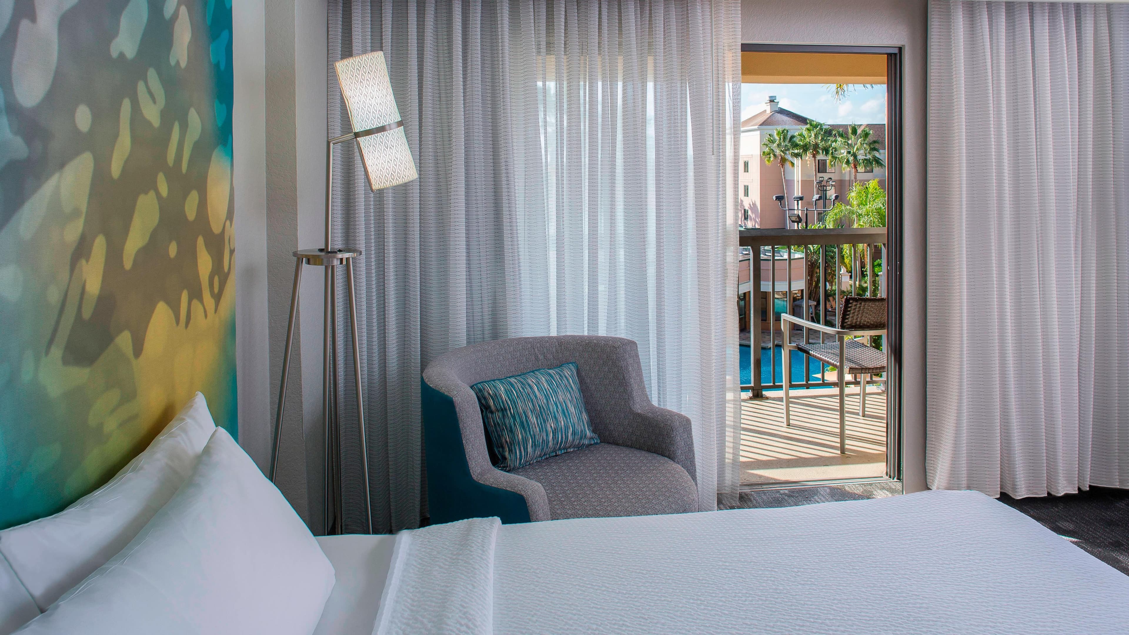 Courtyard Orlando Lake Buena Vista in the Marriott Village - Image 3