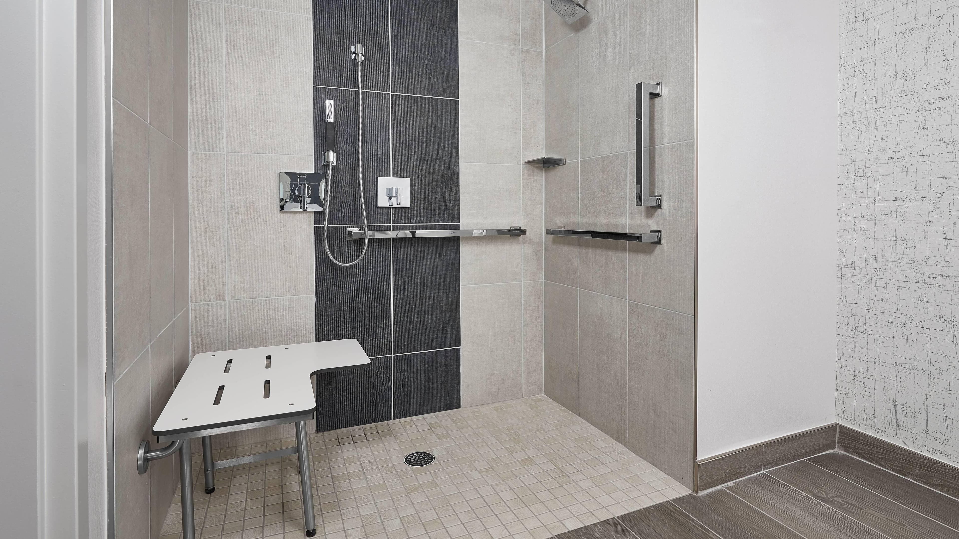 Floors 2-7 - Image 7