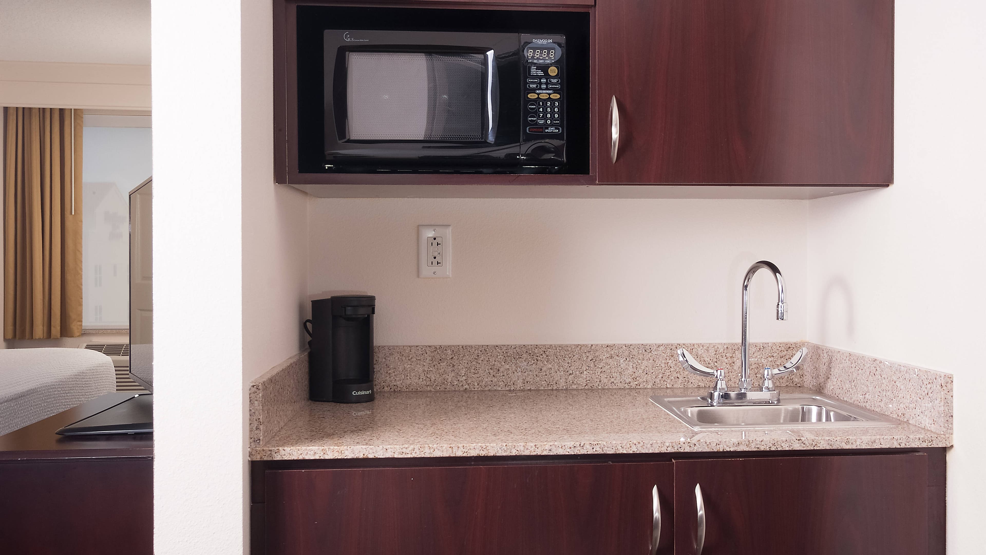 Suite - Image 4