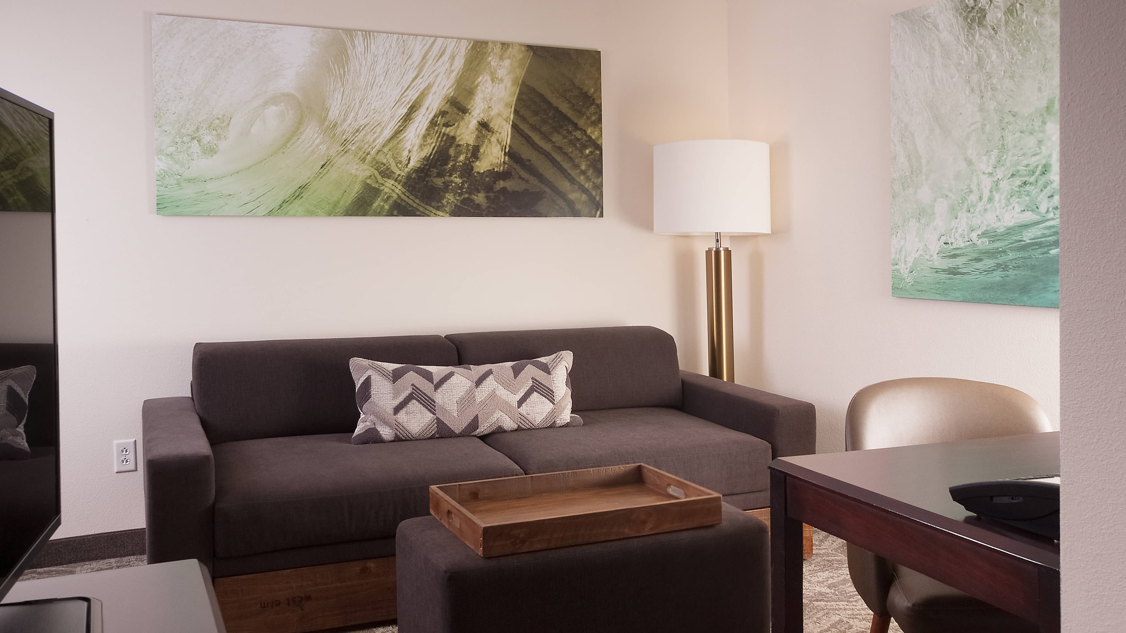 Suite - Image 3