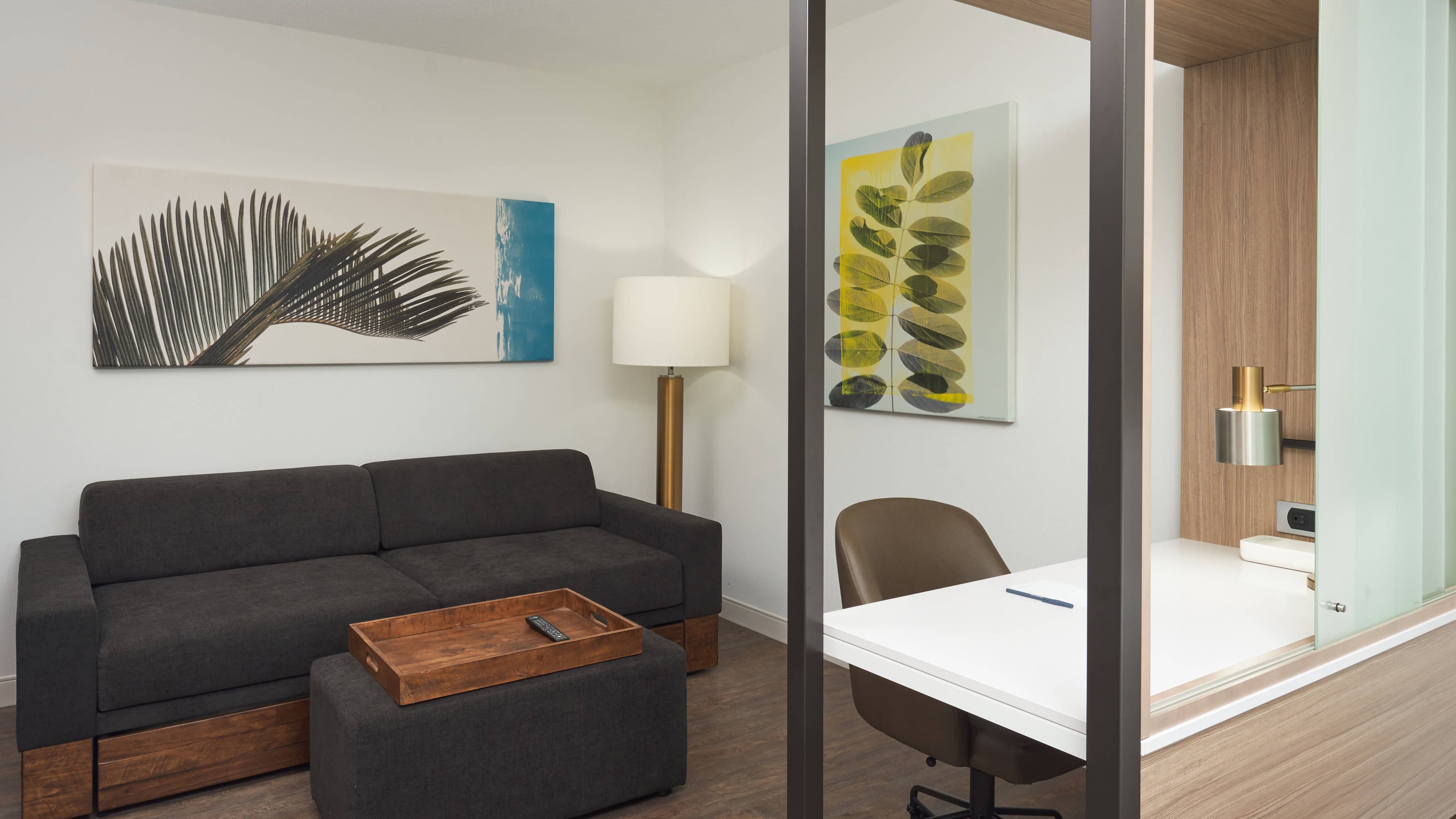 Suite - Image 2