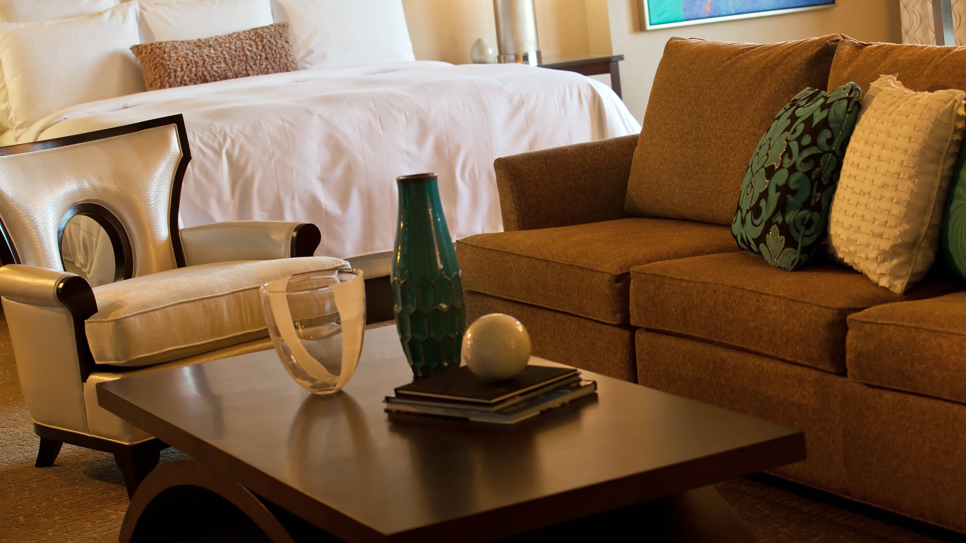 Executive Suite - Image 3