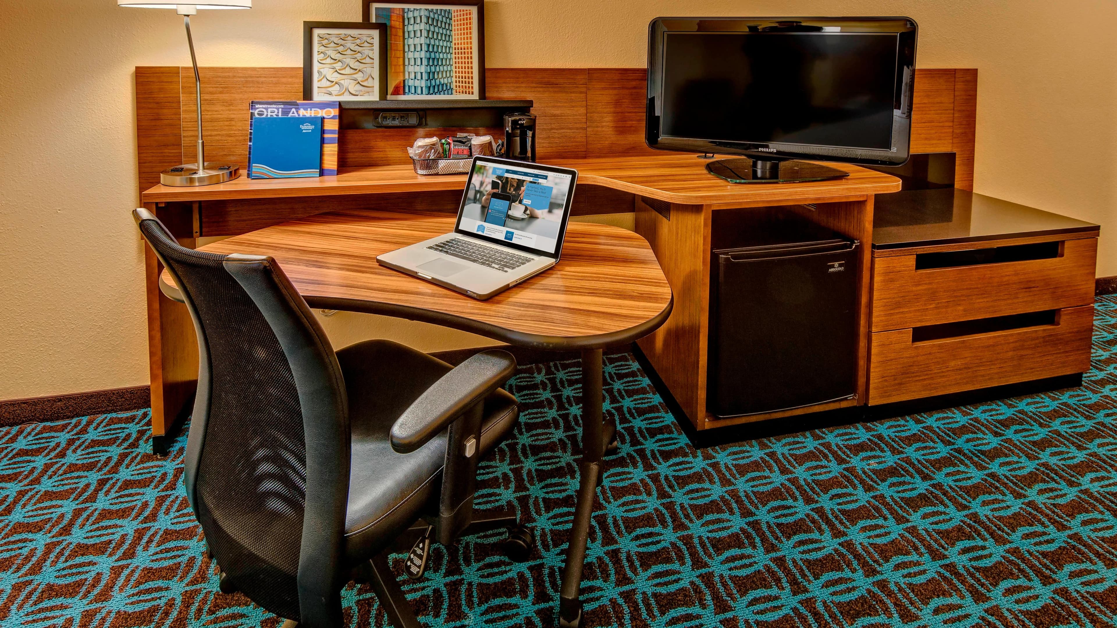 Fairfield Inn & Suites Orlando Near Universal Orlando Resort — 20