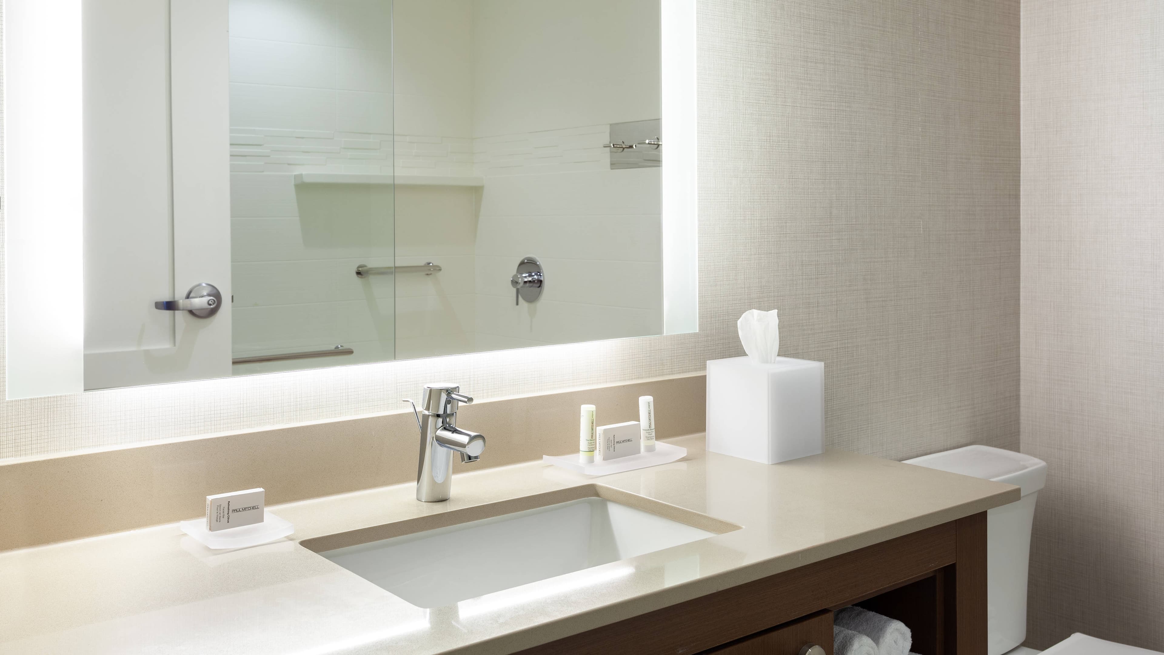King Suite - Image 3