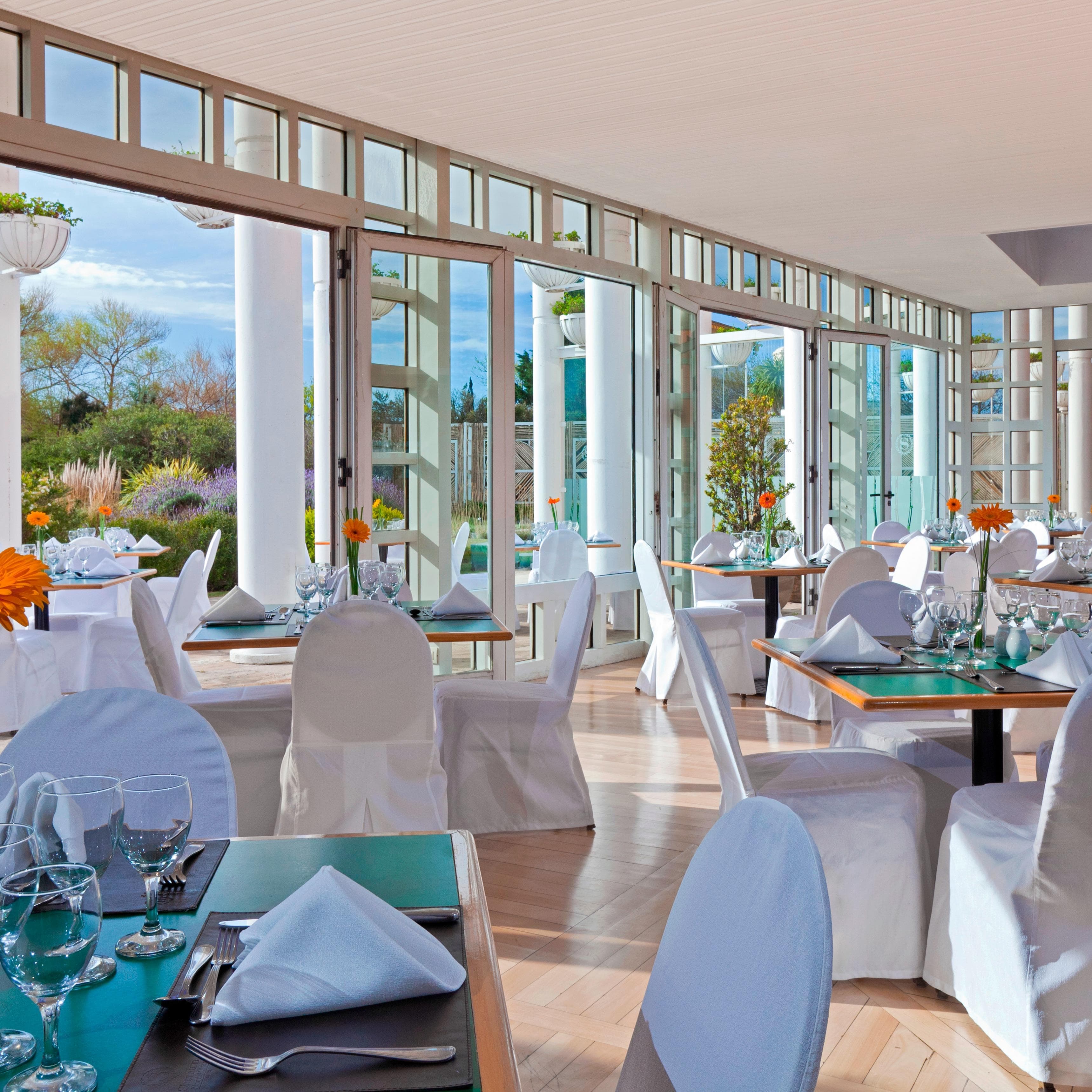 Sheraton Mar del Plata Hotel - Image 1