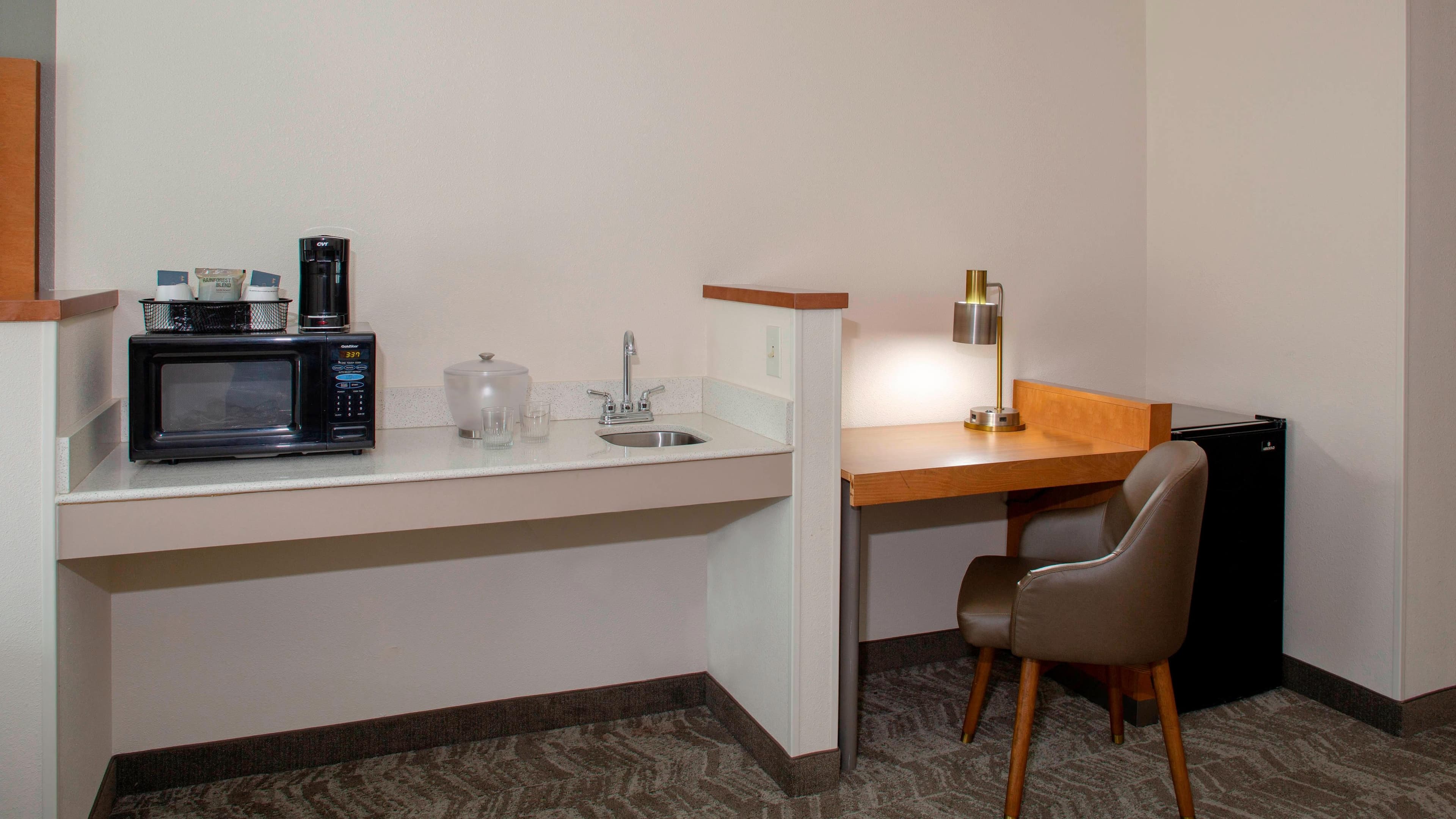 Crowne Plaza Memphis Downtown — 24