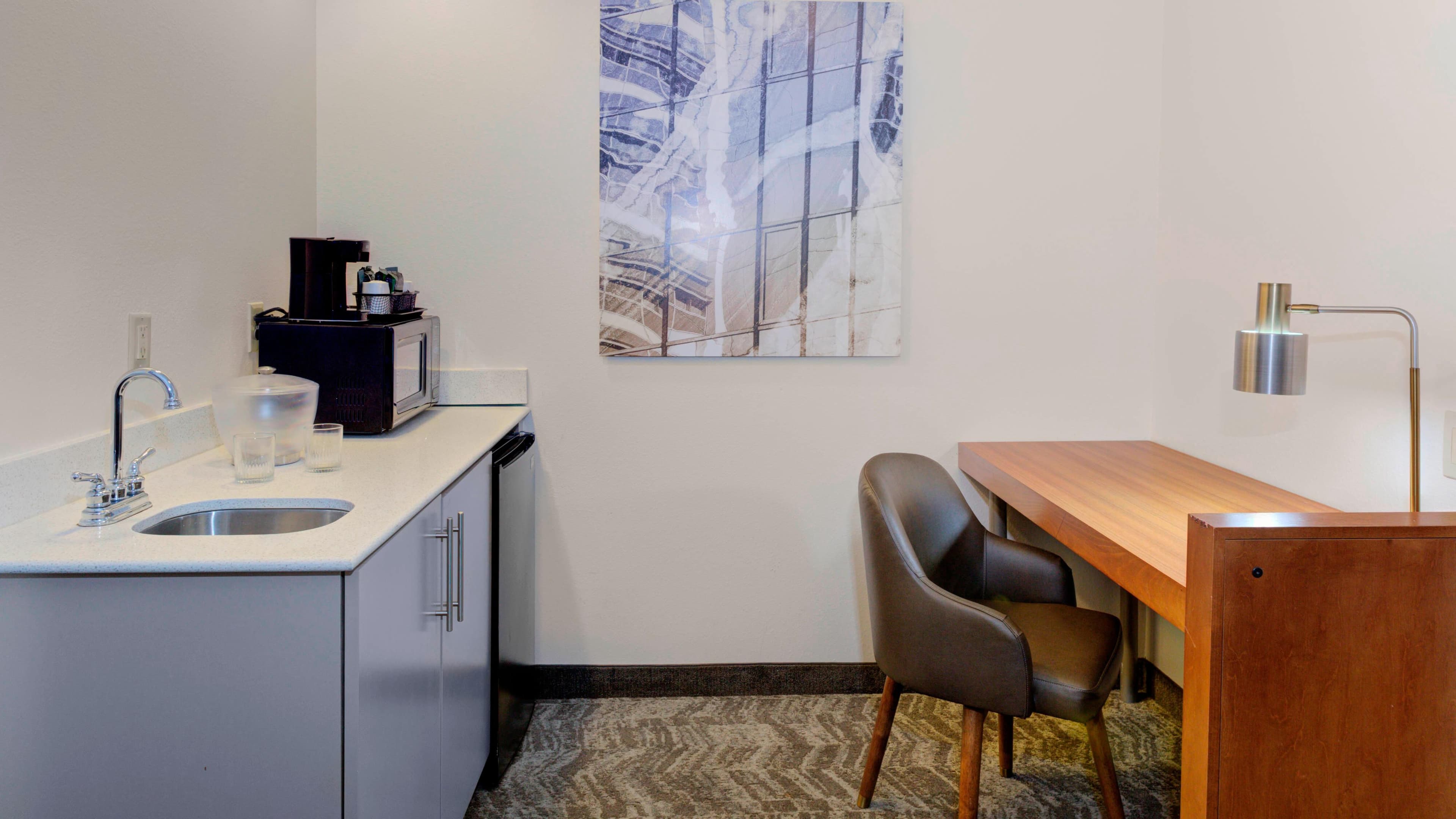 Crowne Plaza Memphis Downtown — 22