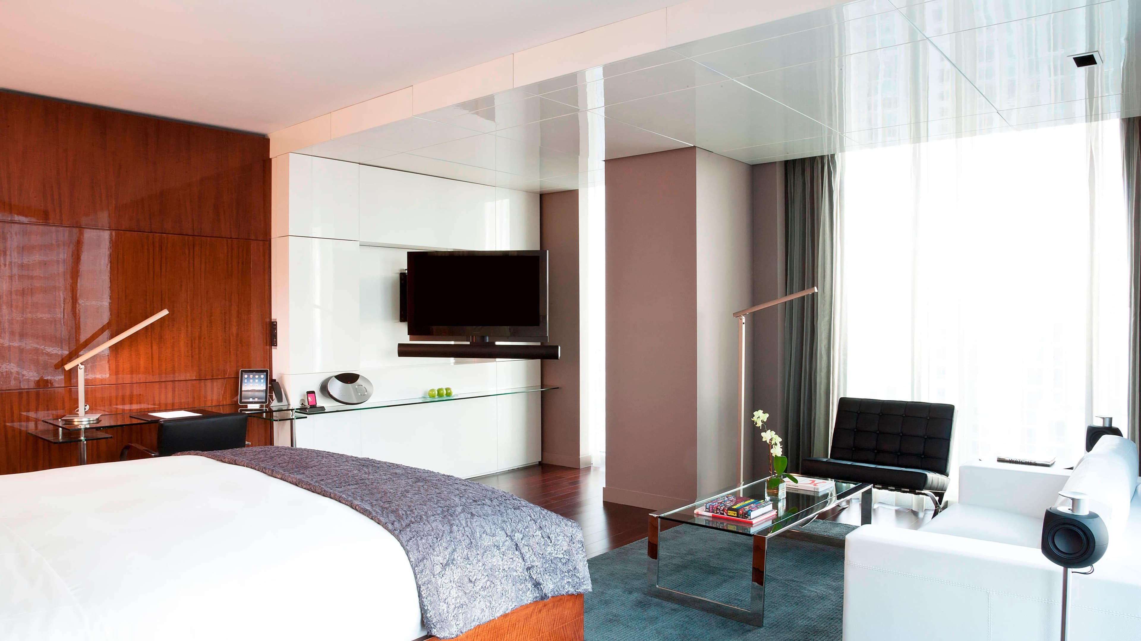 Hotel Beaux Arts, Autograph Collection - Image 3
