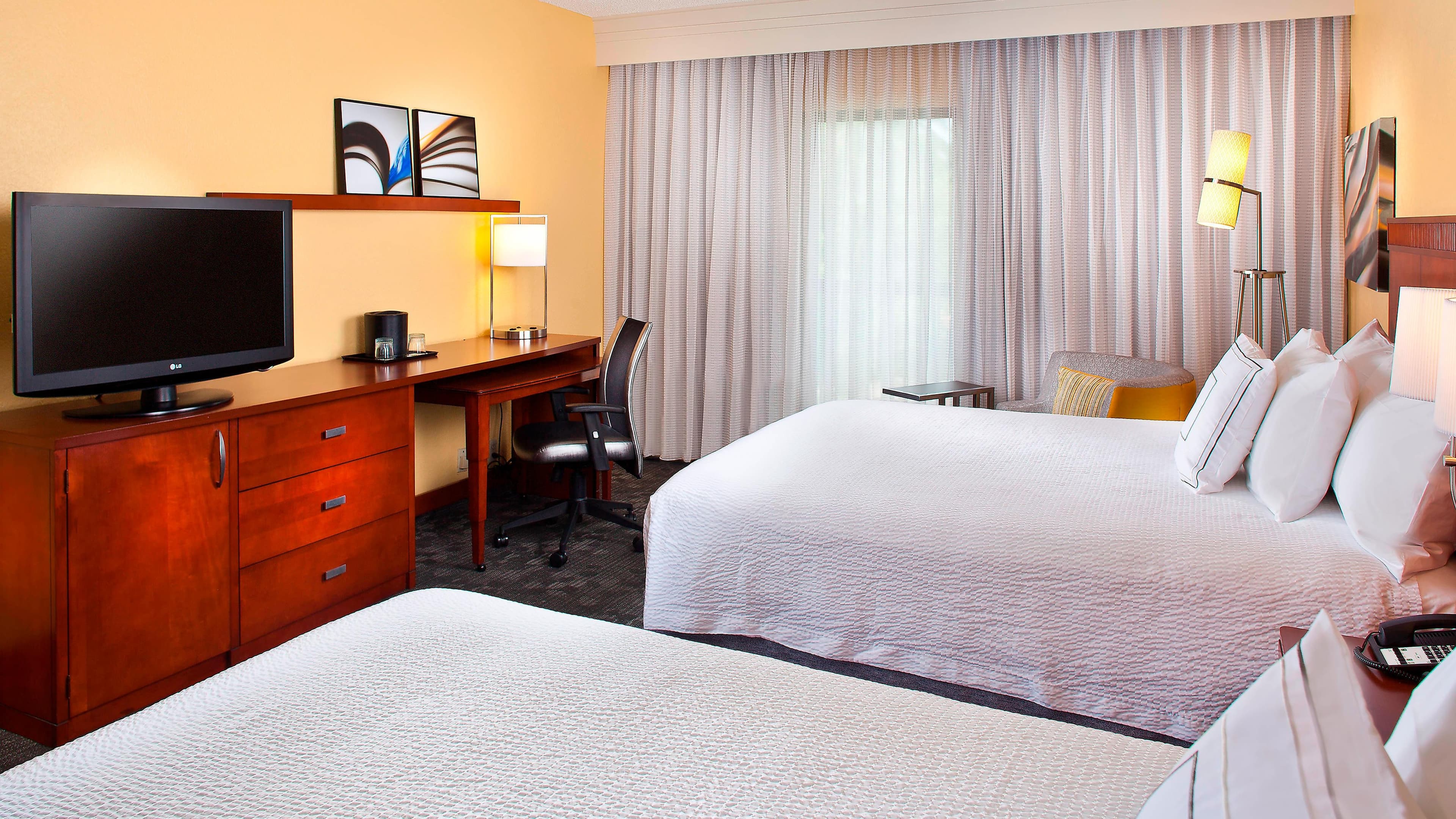 Courtyard Miami Airport West/Doral - Image 2