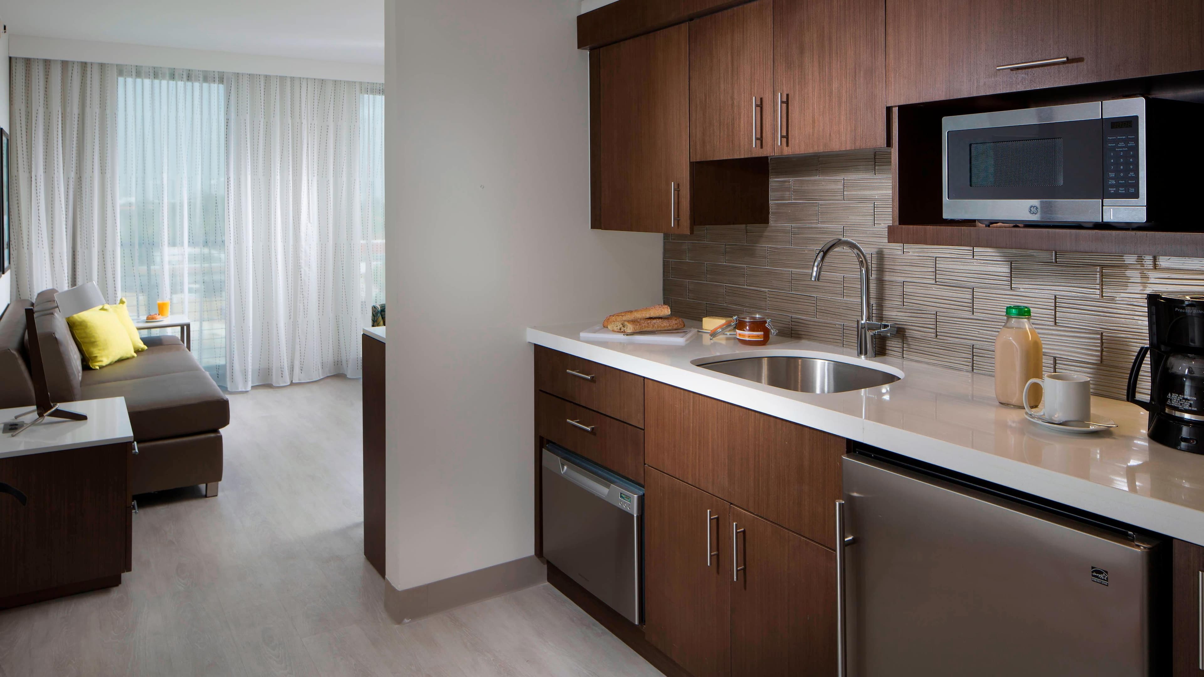 Residence Inn Miami Beach South Beach — 11