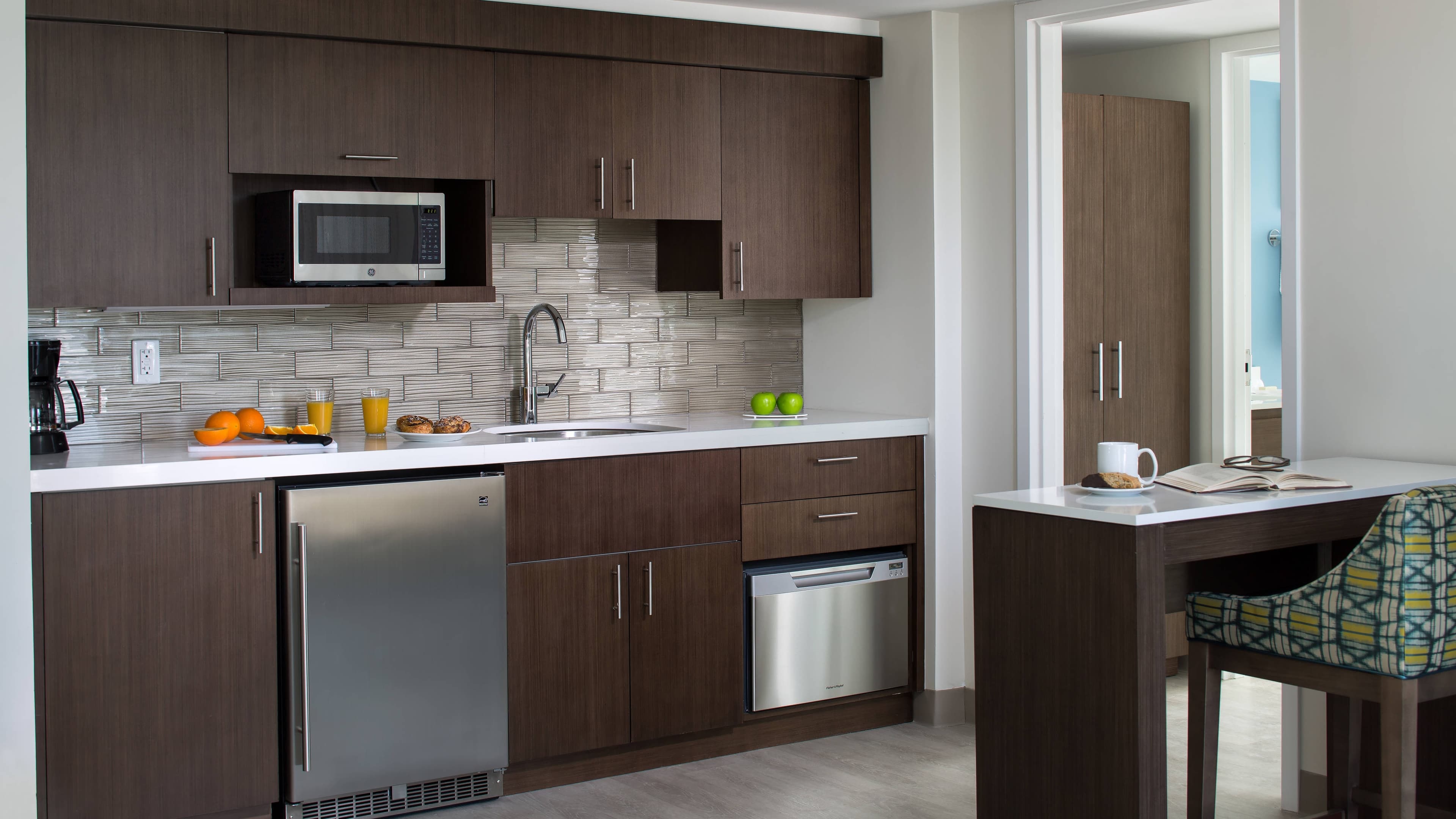 Residence Inn Miami Beach South Beach - Image 4