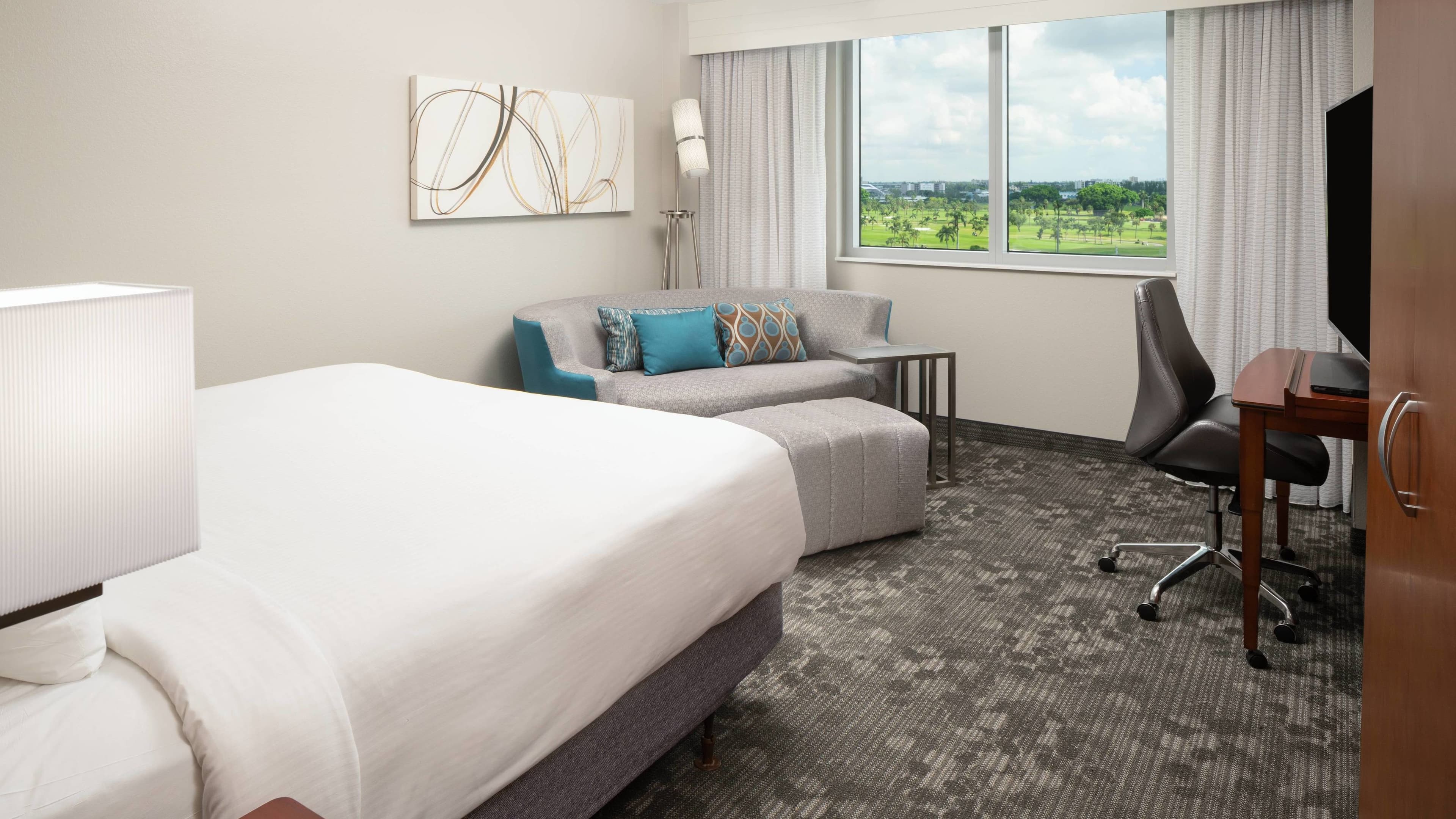 Courtyard Miami Airport — 20