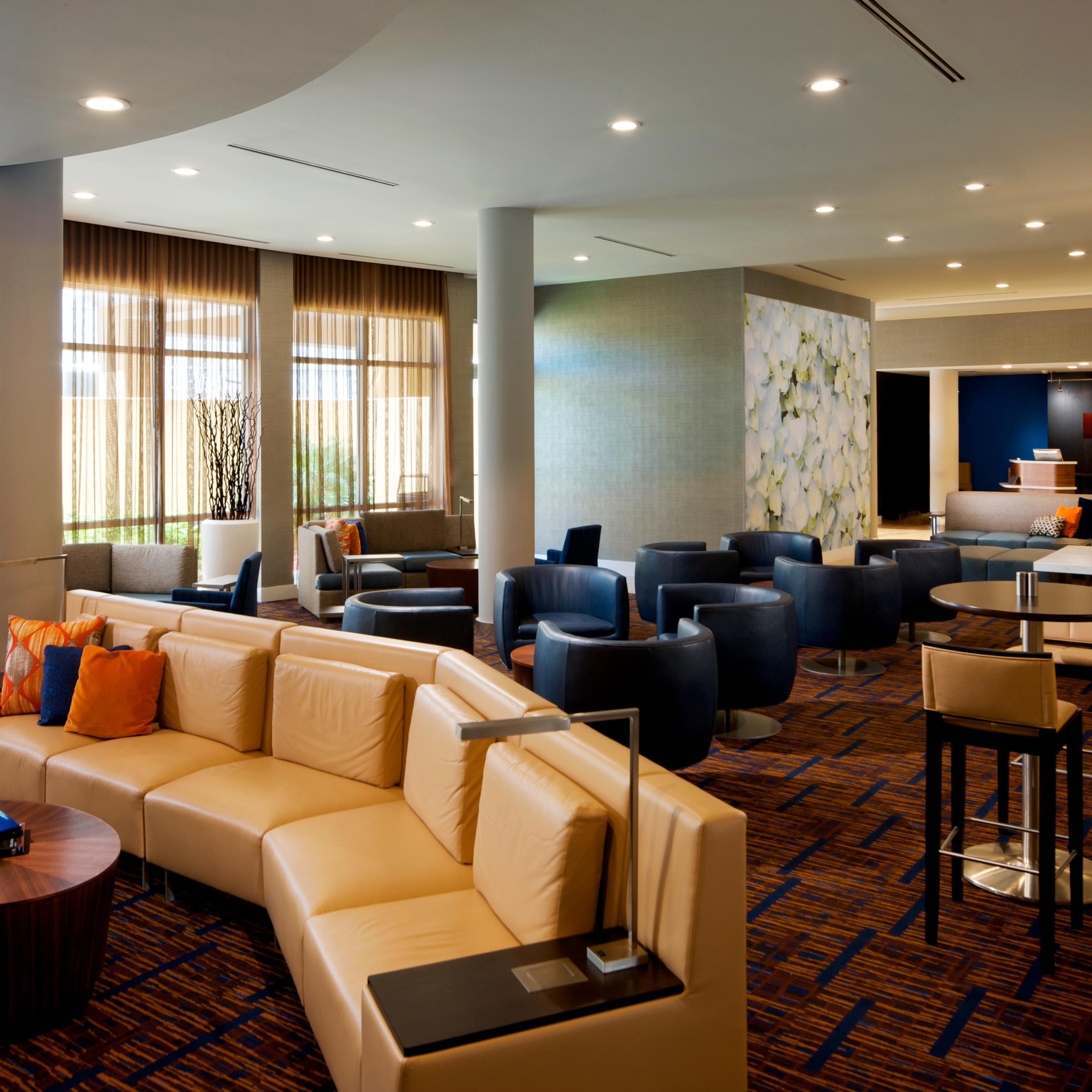 Courtyard Miami Dadeland - Image 1