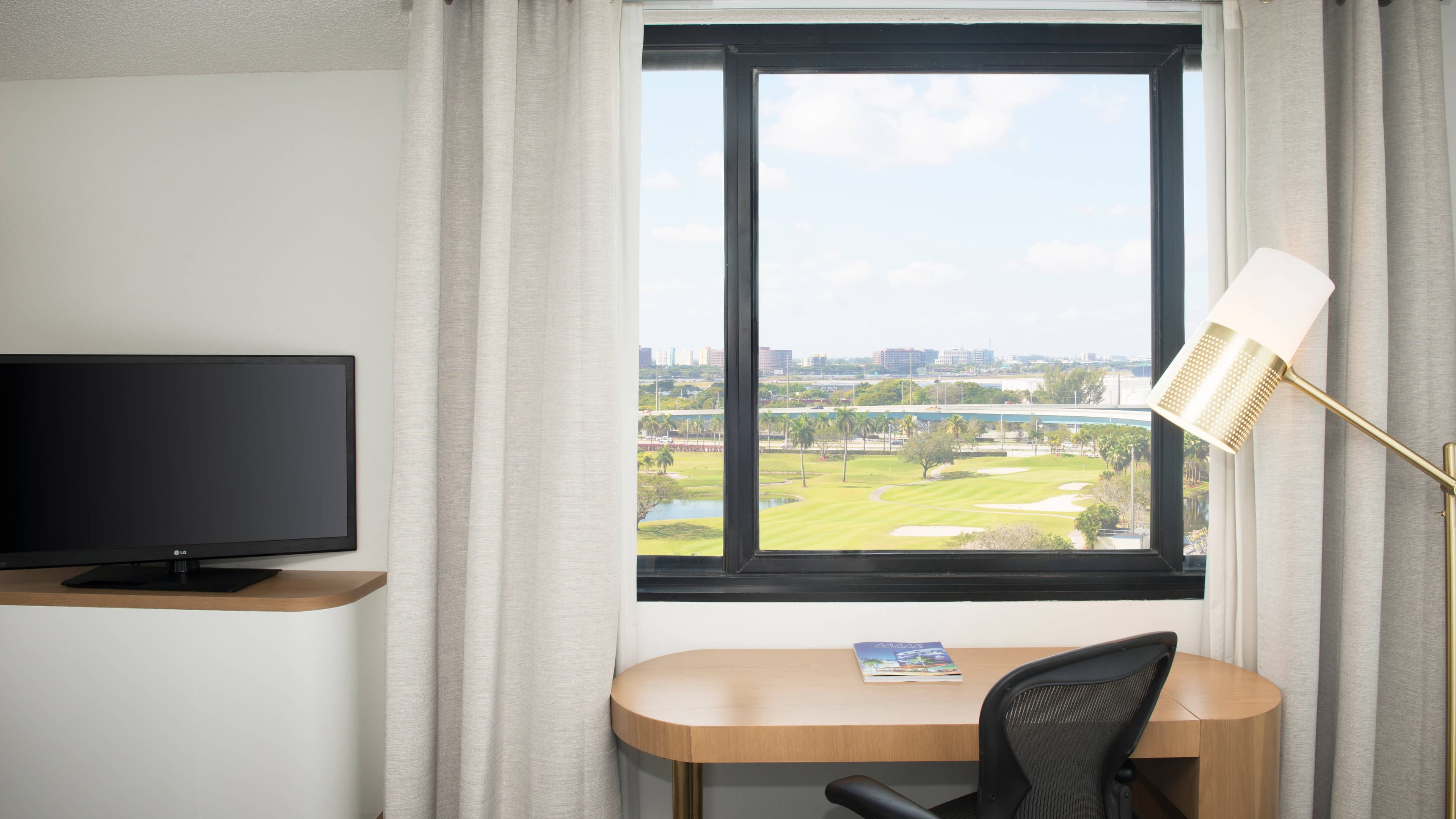 Sheraton Miami Airport Hotel & Executive Meeting Center — 13
