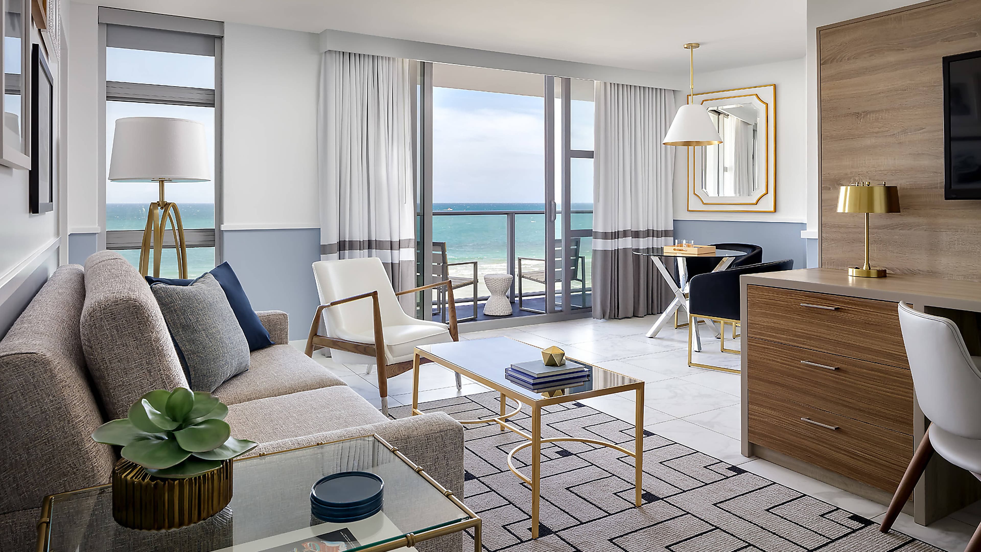 Cadillac Hotel & Beach Club, Autograph Collection — 7