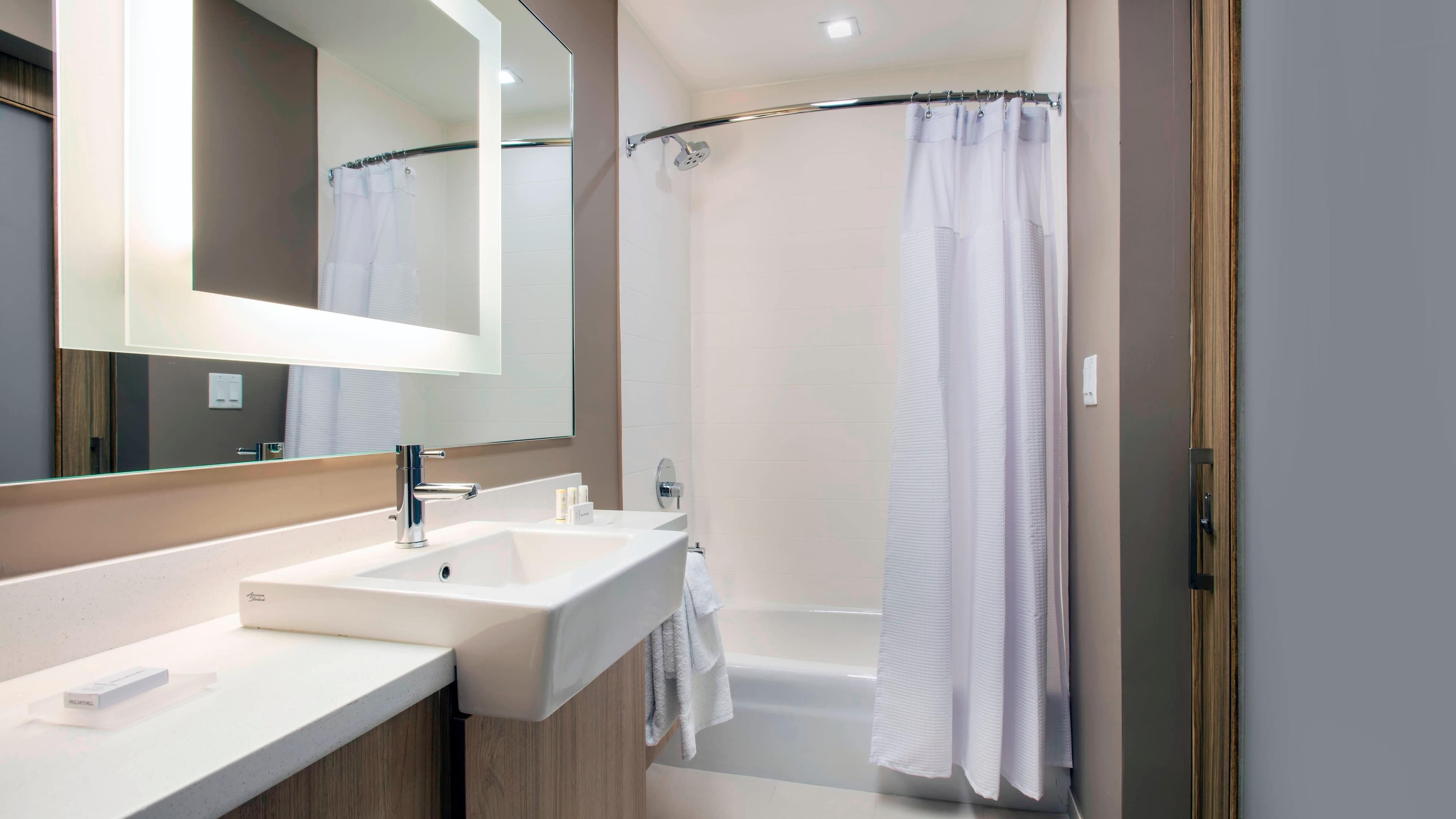 Suite - Image 2