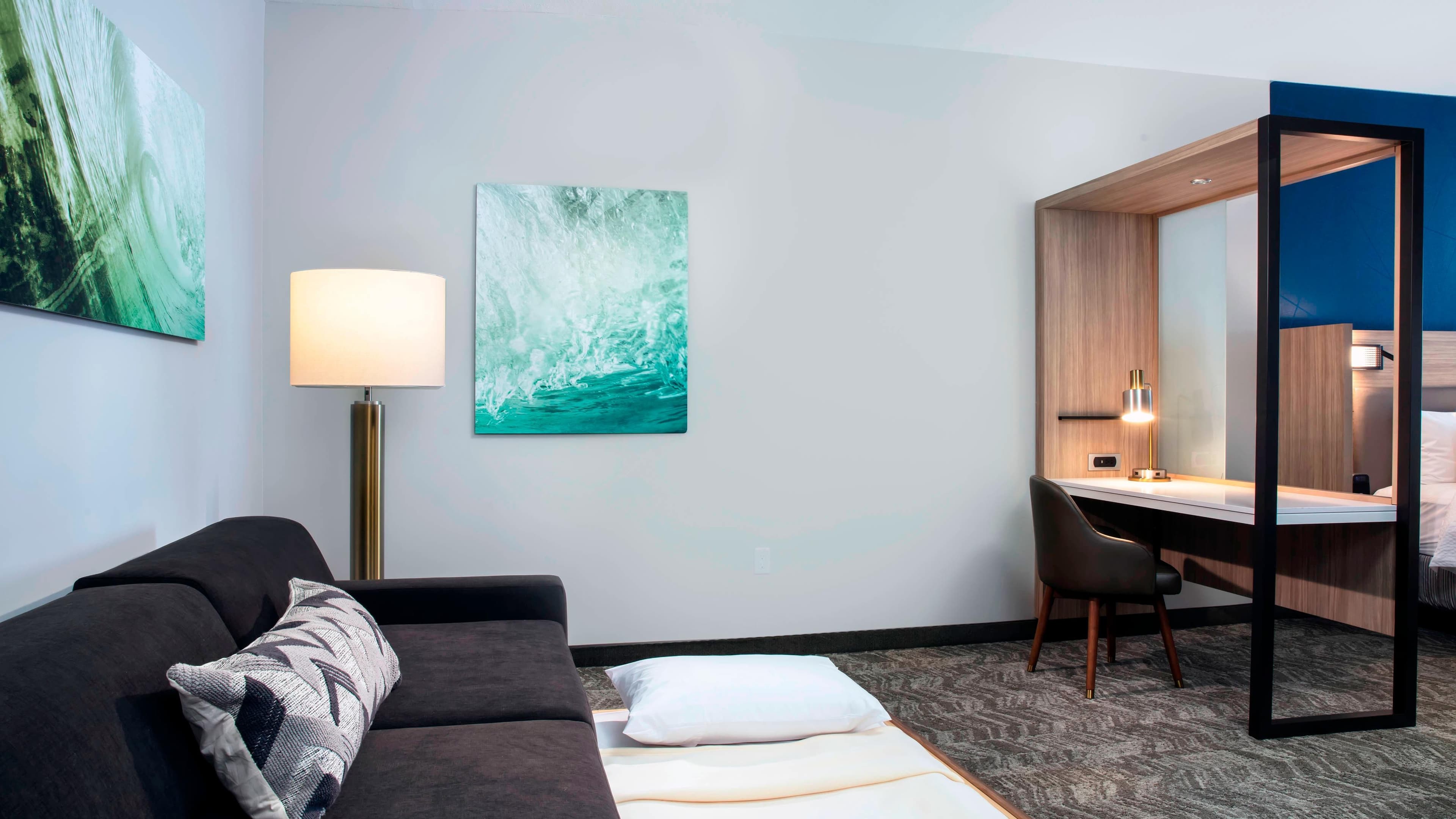 Suite - Image 5