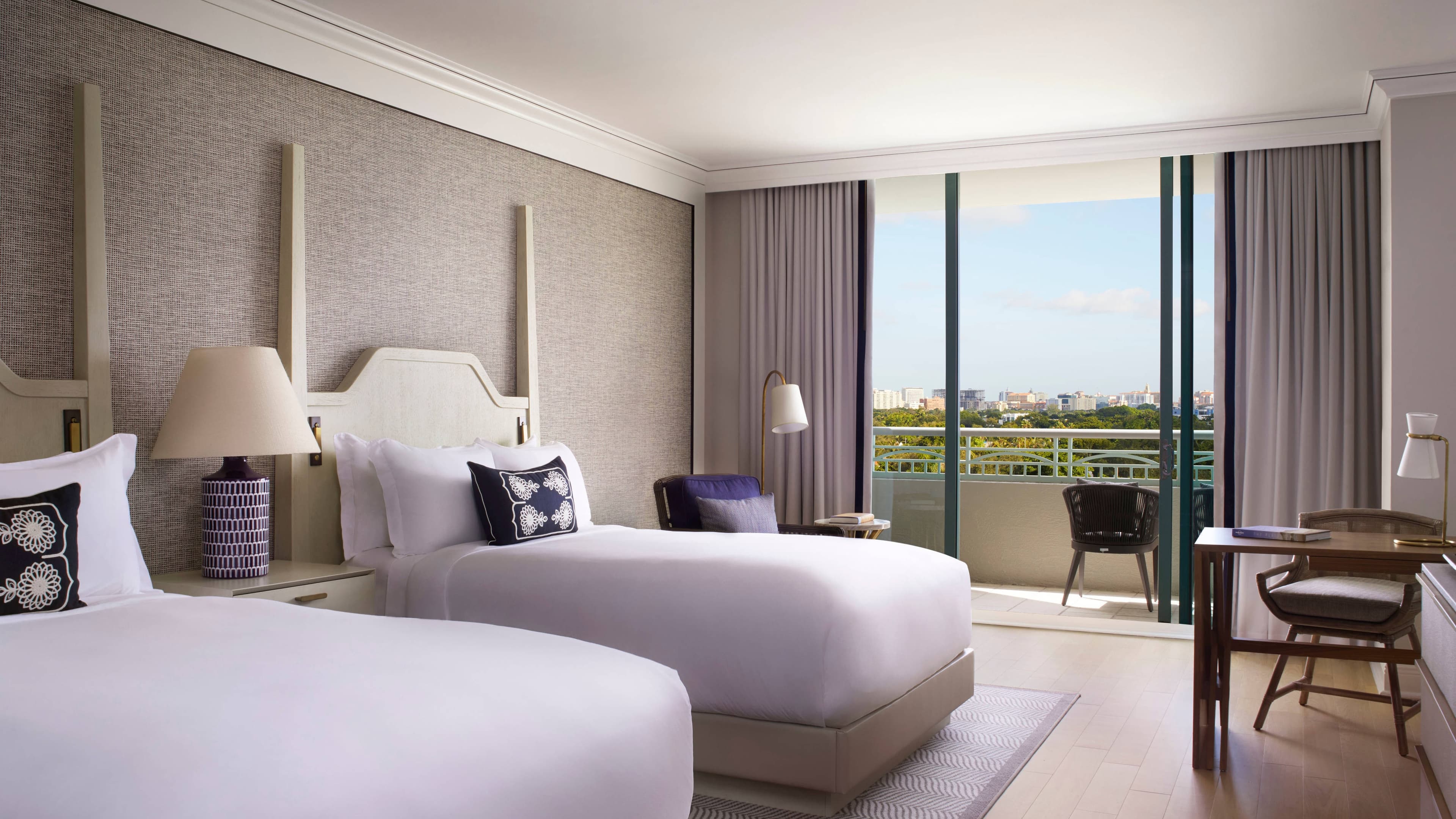 The Ritz-Carlton Coconut Grove, Miami — 3