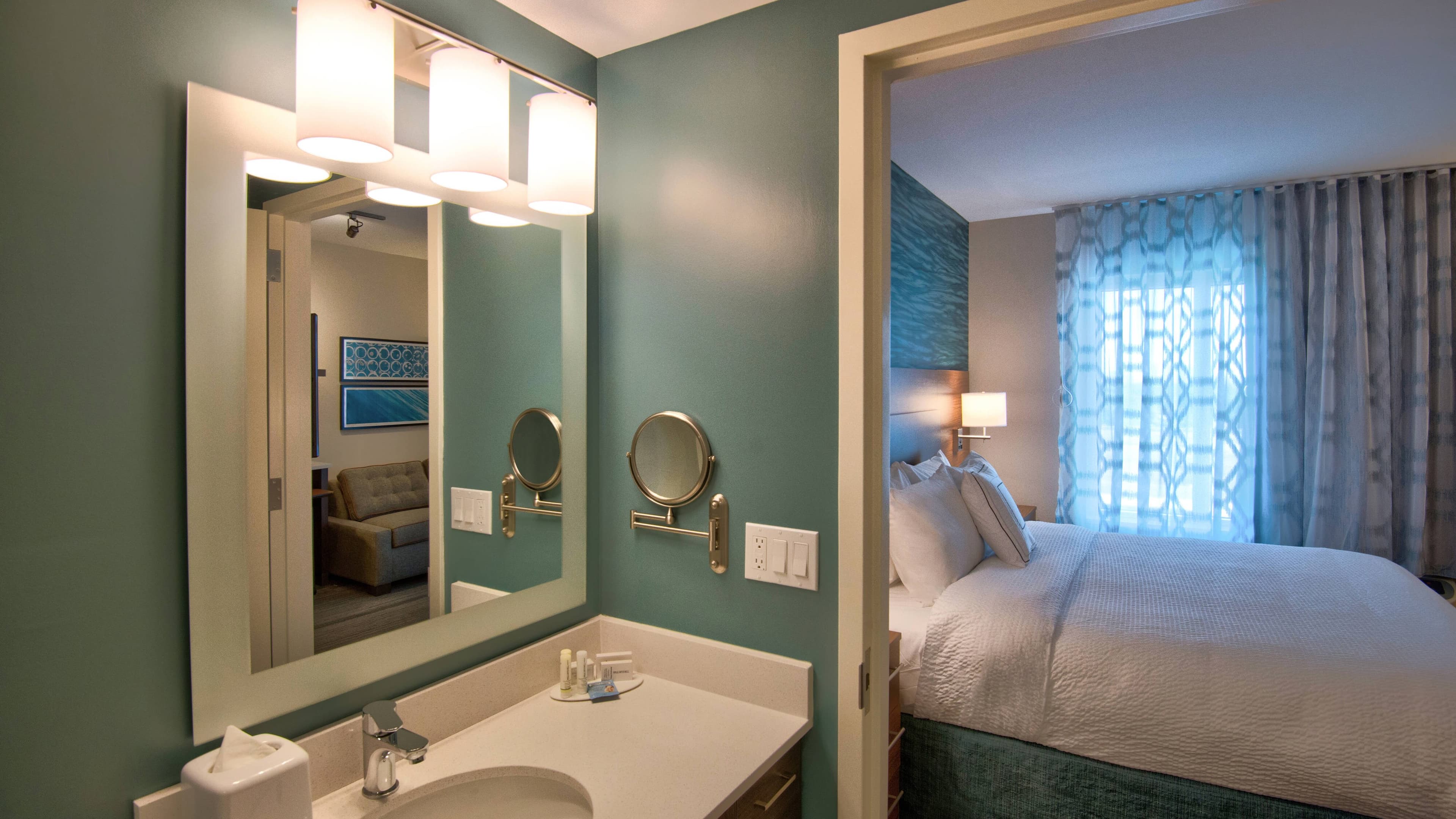 TownePlace Suites Miami Airport - Image 4