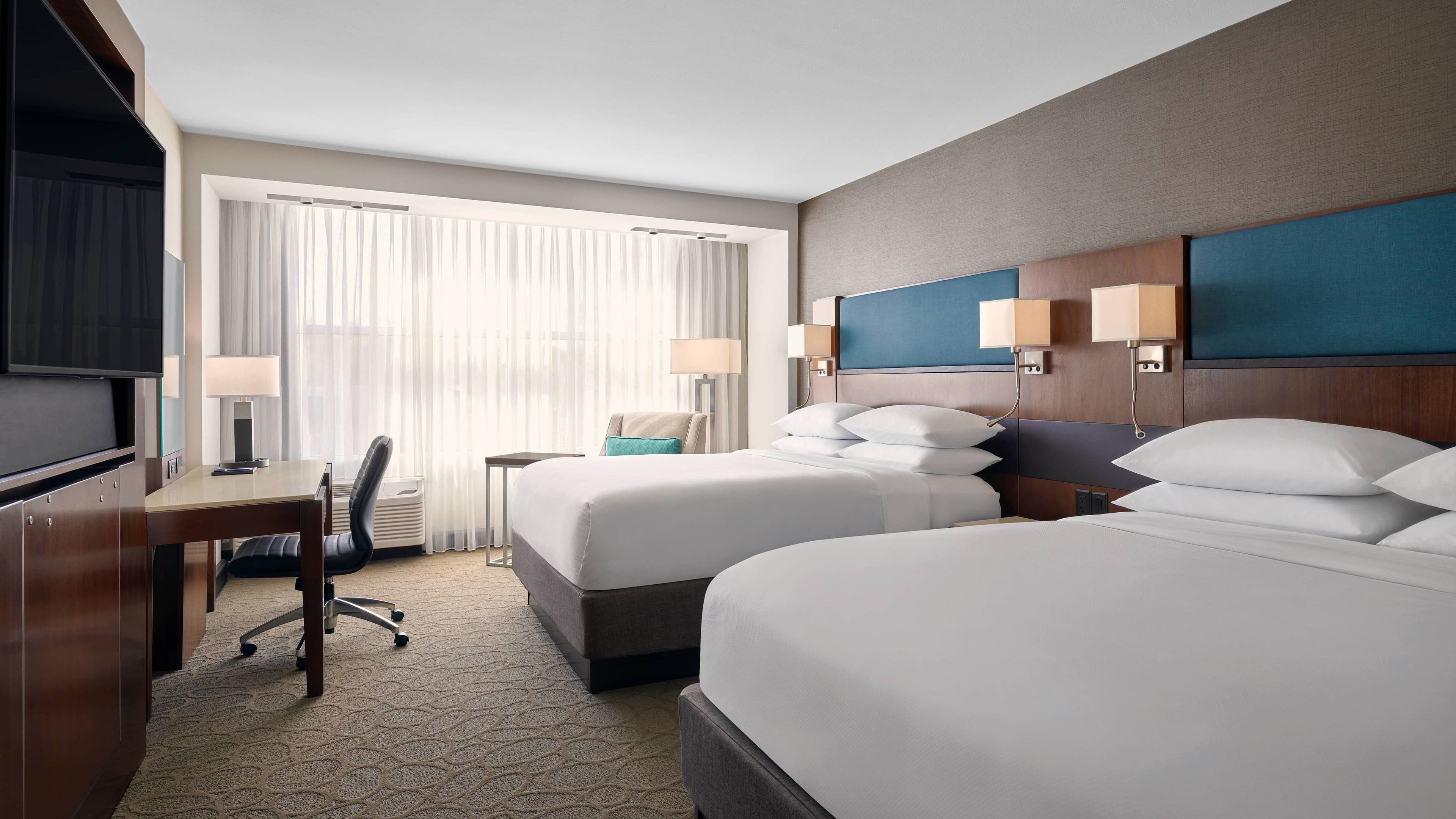 Delta Hotels Milwaukee Northwest — 8