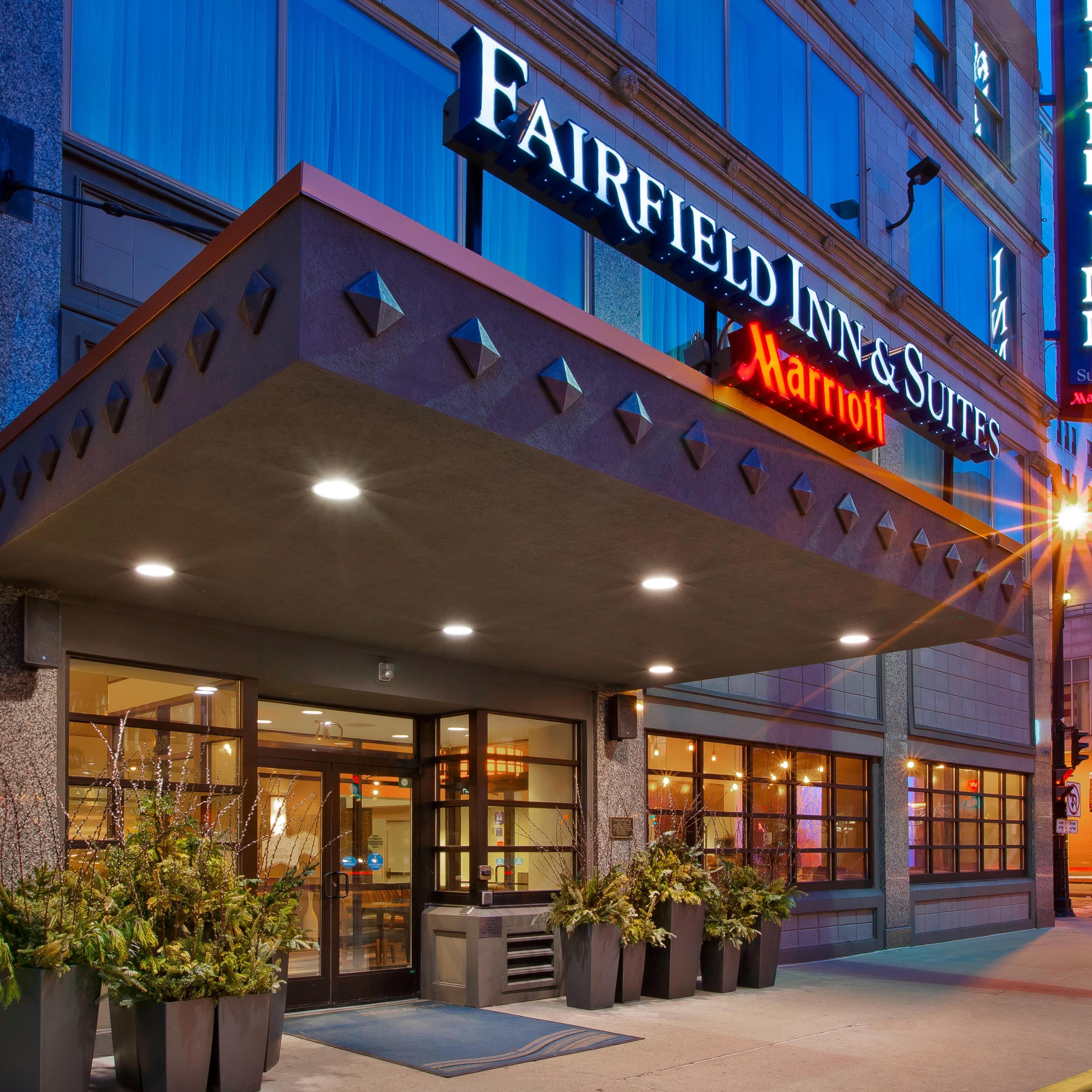 Fairfield Inn & Suites Milwaukee Downtown - Image 1