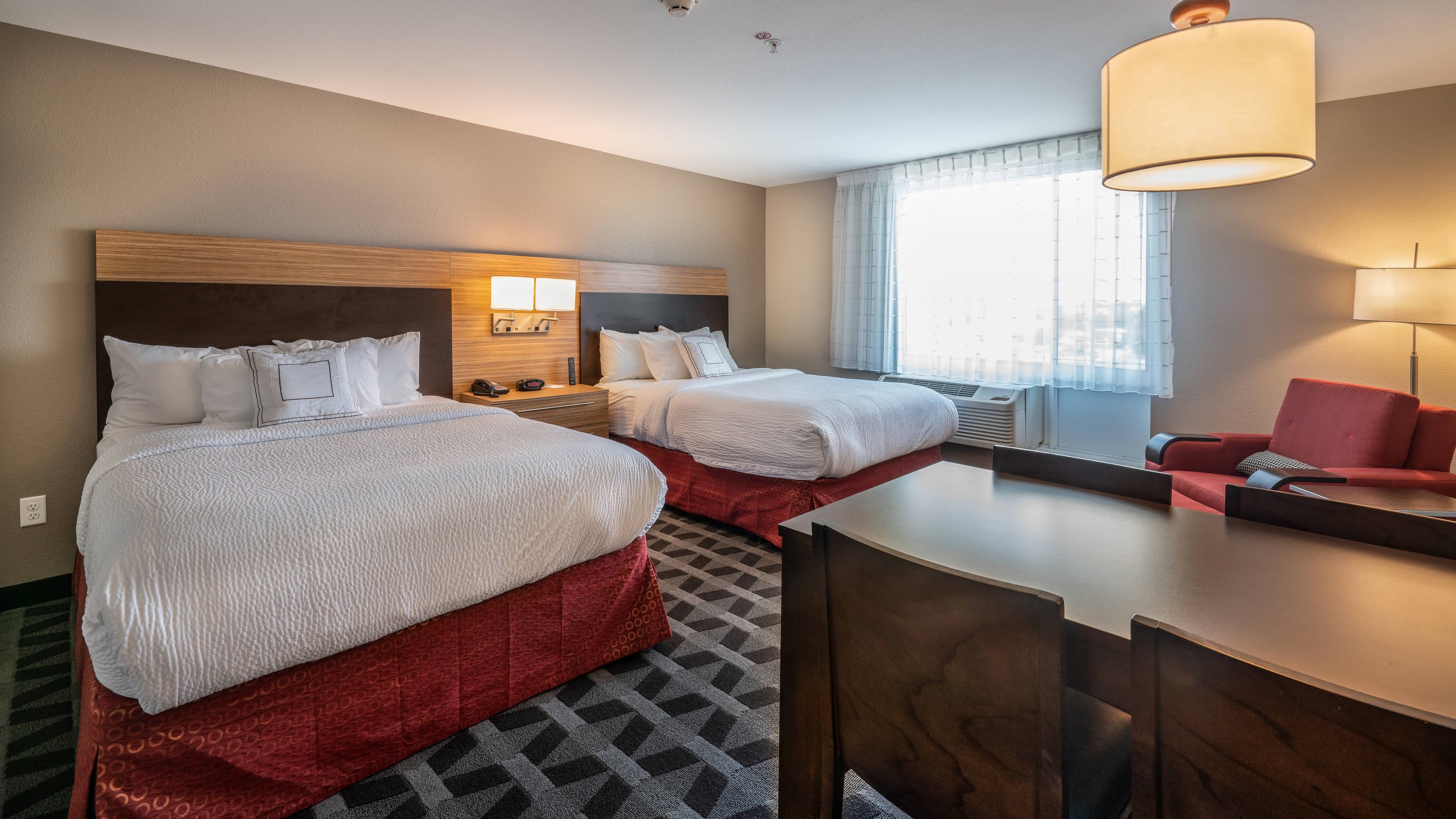 TownePlace Suites Milwaukee Oak Creek — 8