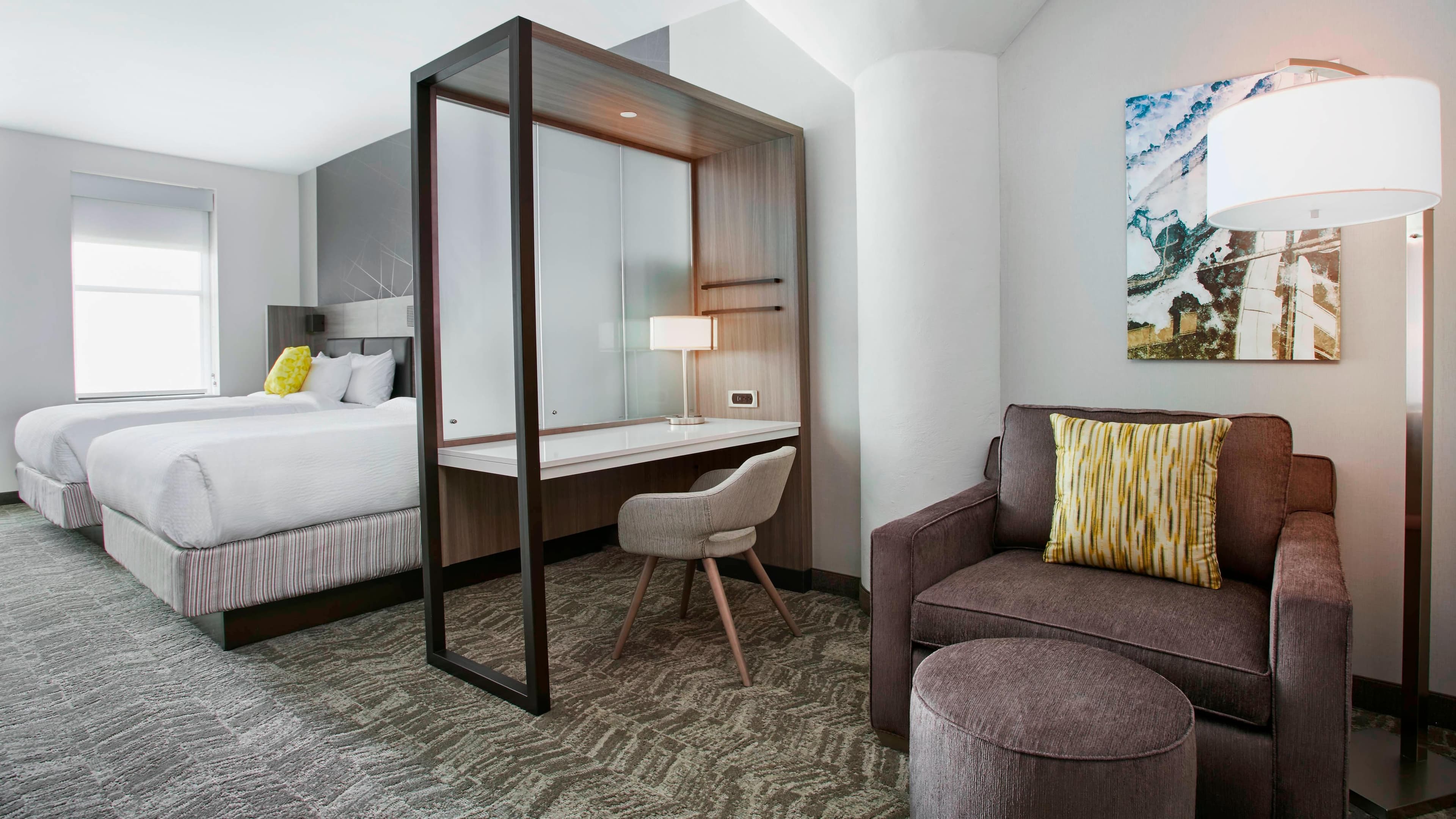 SpringHill Suites Milwaukee Downtown — 7