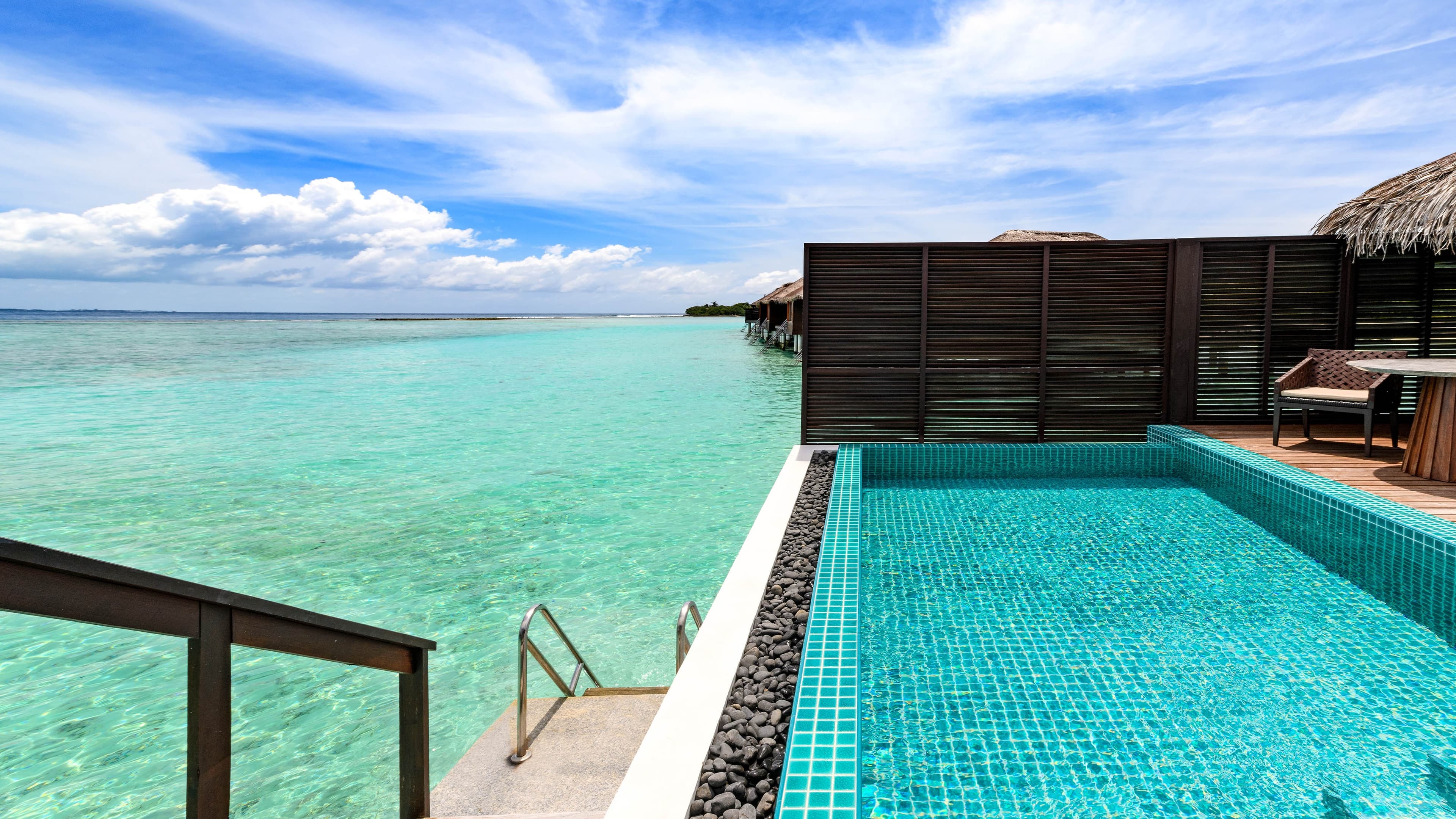 Sheraton Maldives Full Moon Resort & Spa — 63