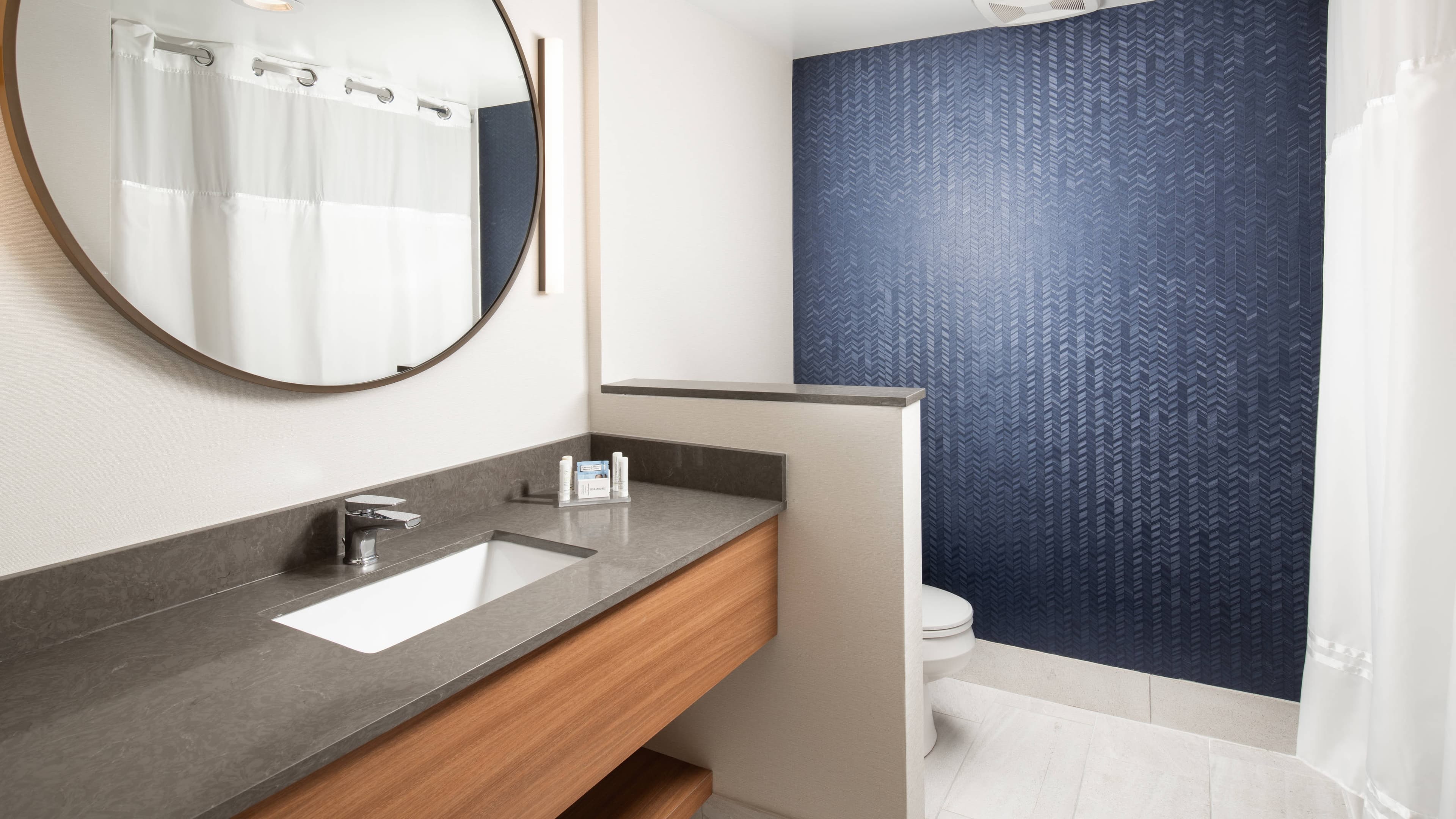 Fairfield Inn & Suites Athens — 6