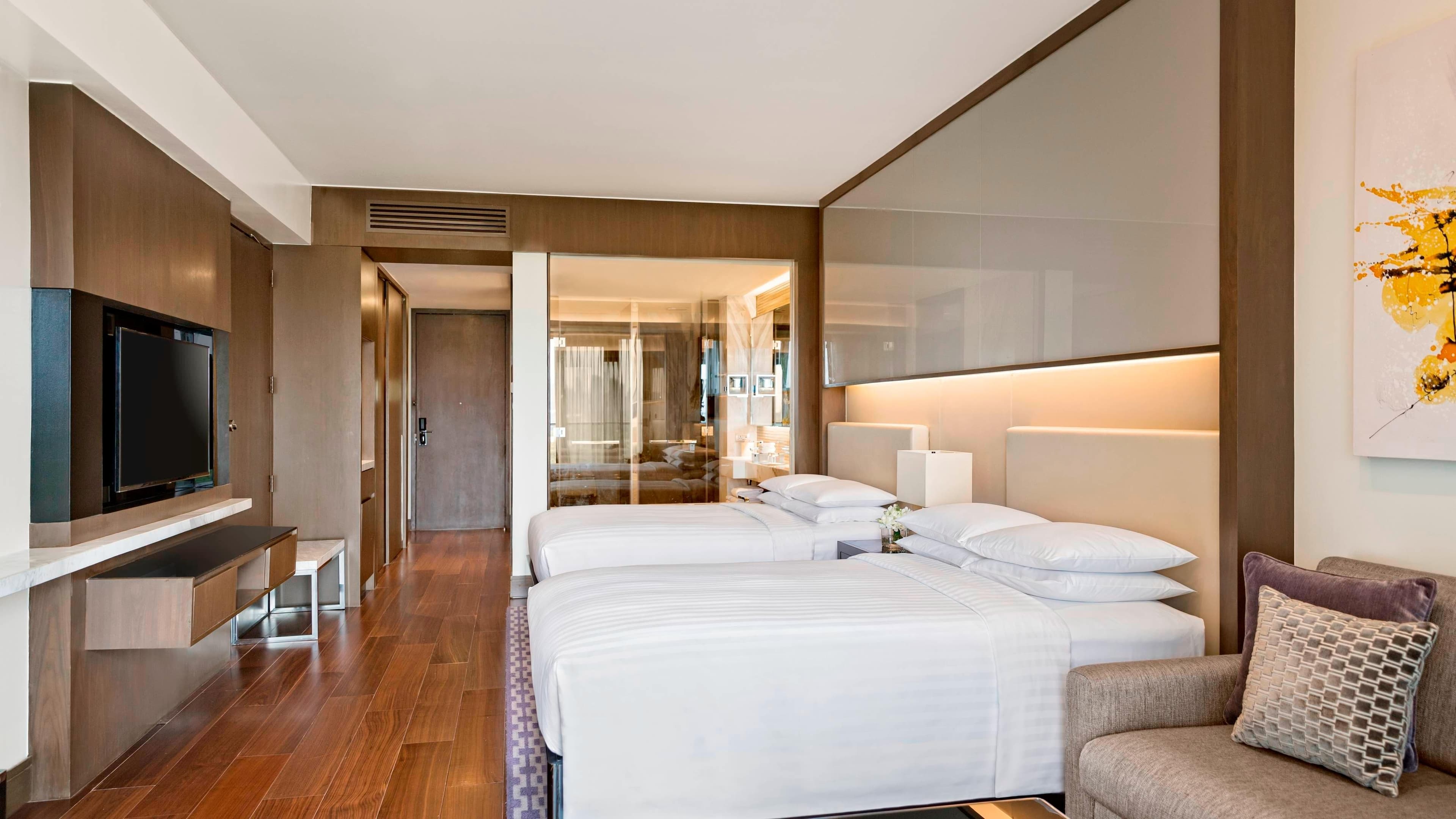 Manila Marriott Hotel at Newport World Resorts - Image 4