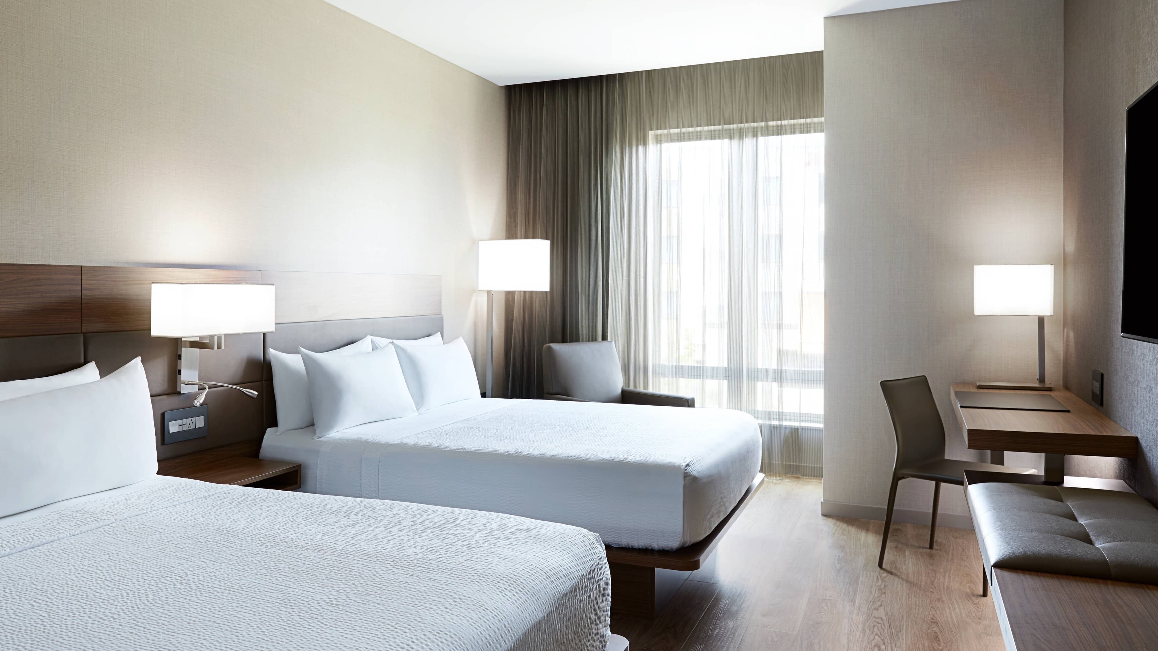 AC Hotel Bloomington Mall of America — 12