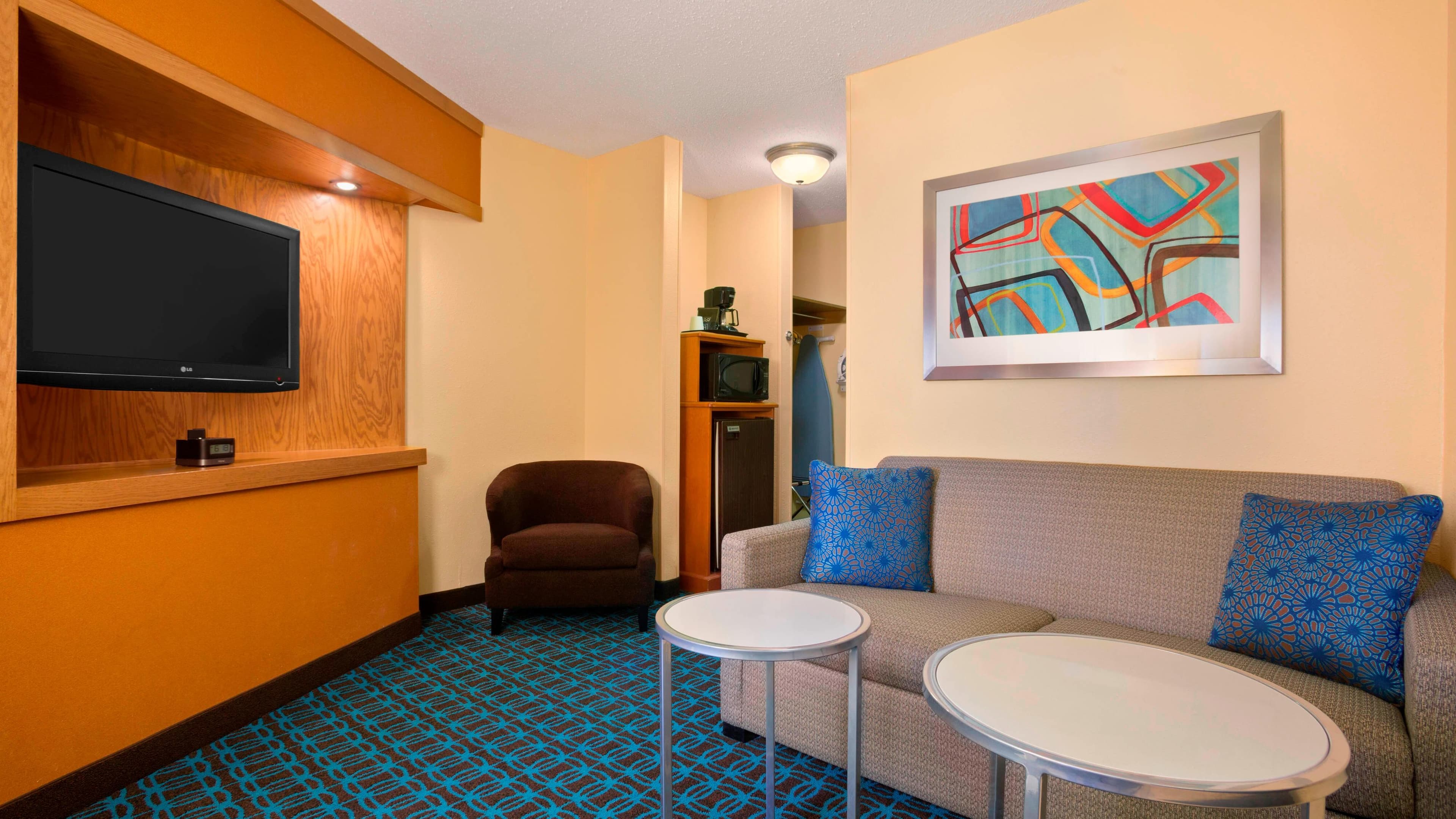 Fairfield Inn & Suites Minneapolis-St. Paul Airport - Image 3