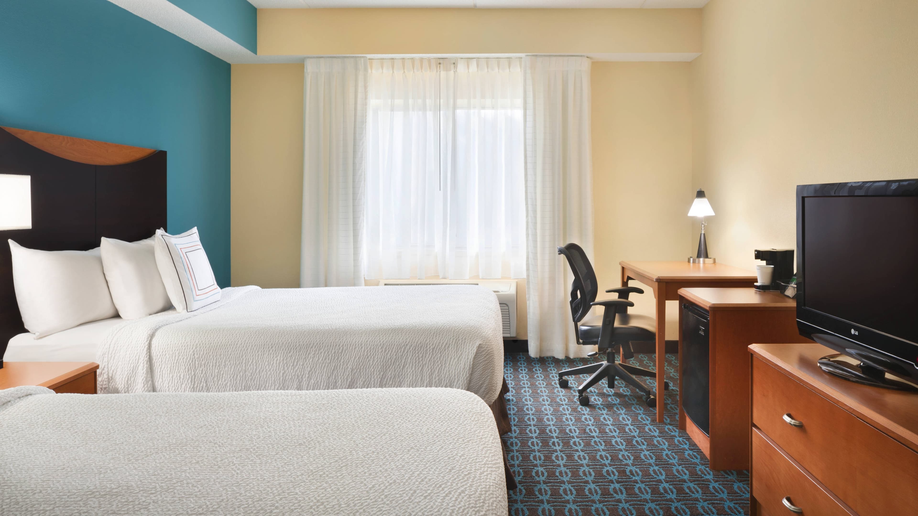 Fairfield Inn & Suites Minneapolis Bloomington/Mall of America - Image 5