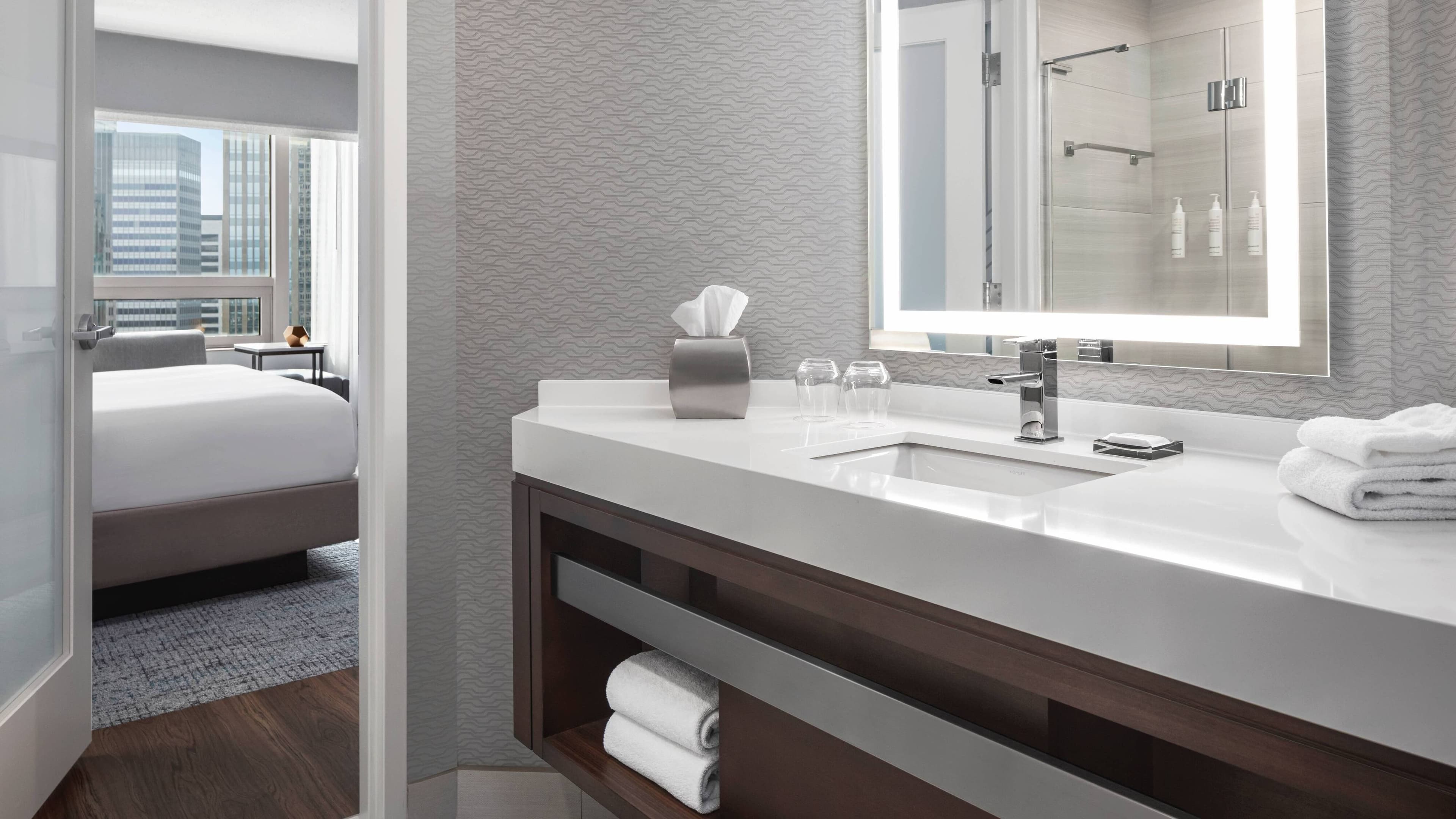 2 Double Guest Room - Image 2
