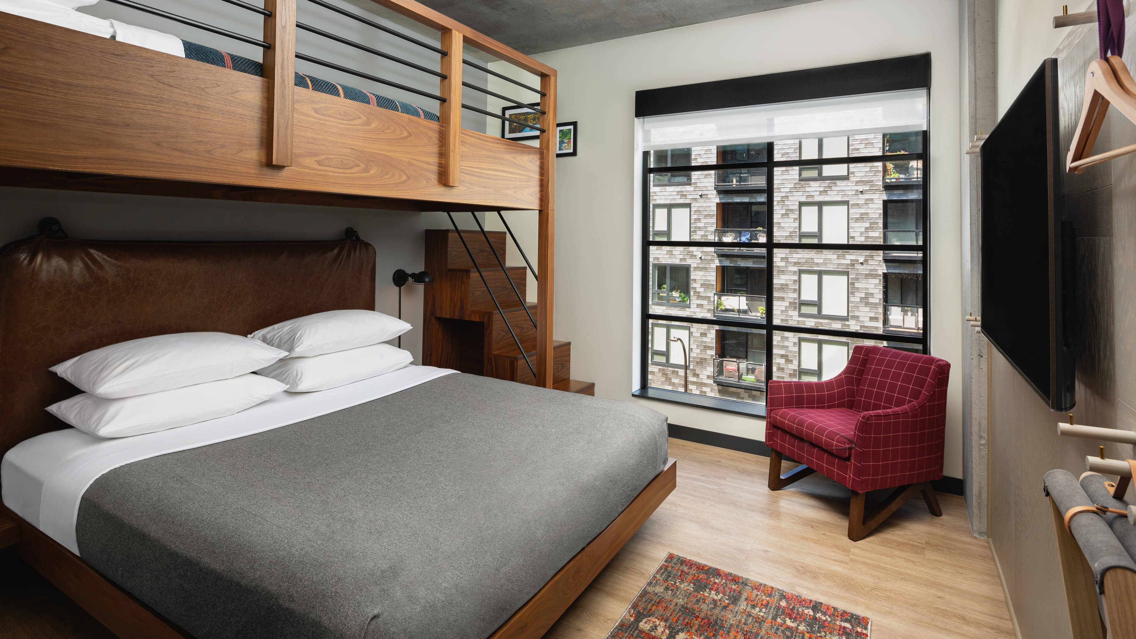 Moxy Minneapolis Downtown - Image 5