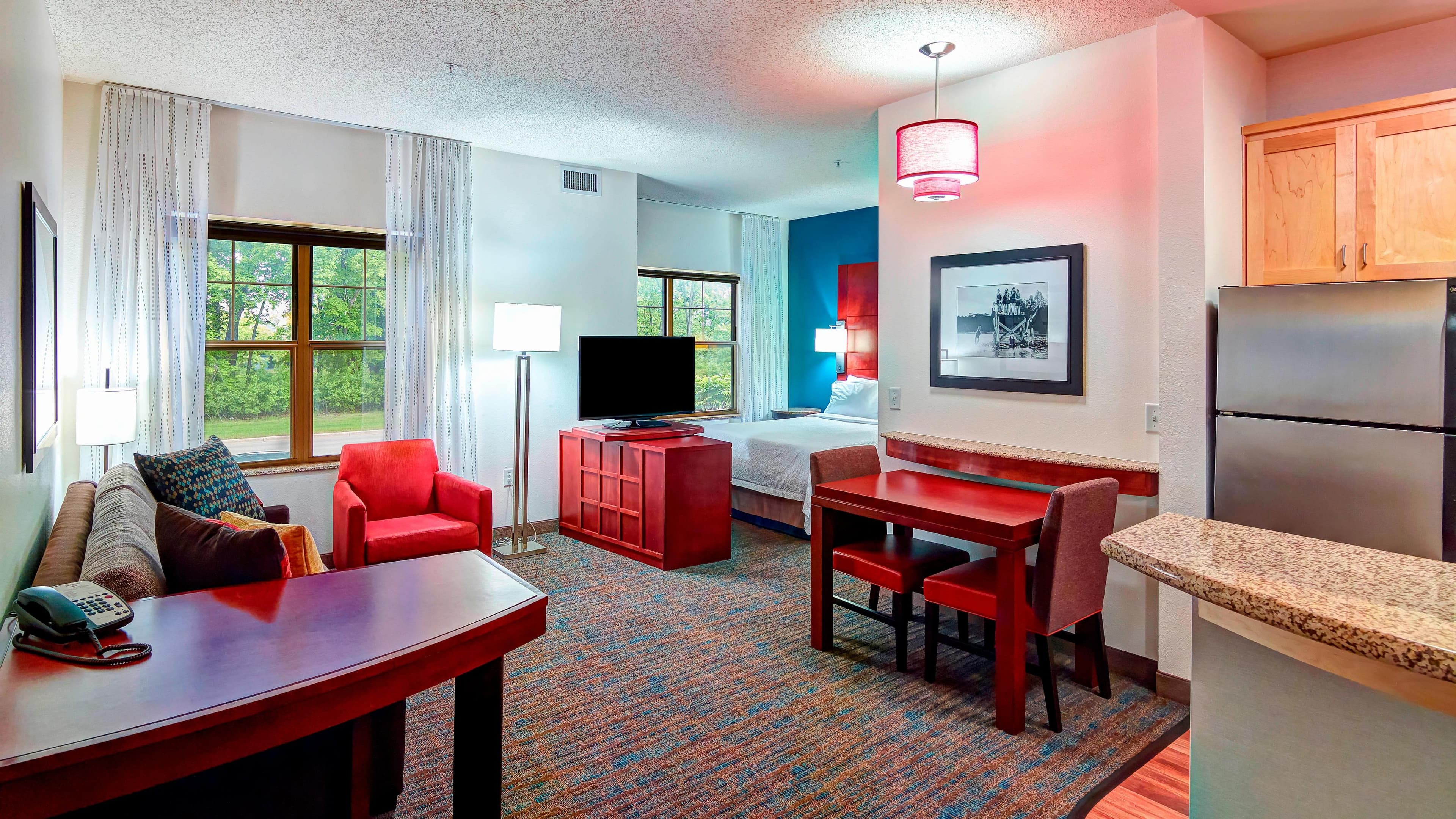 Holiday Inn Express Minneapolis West - Plymouth — 17