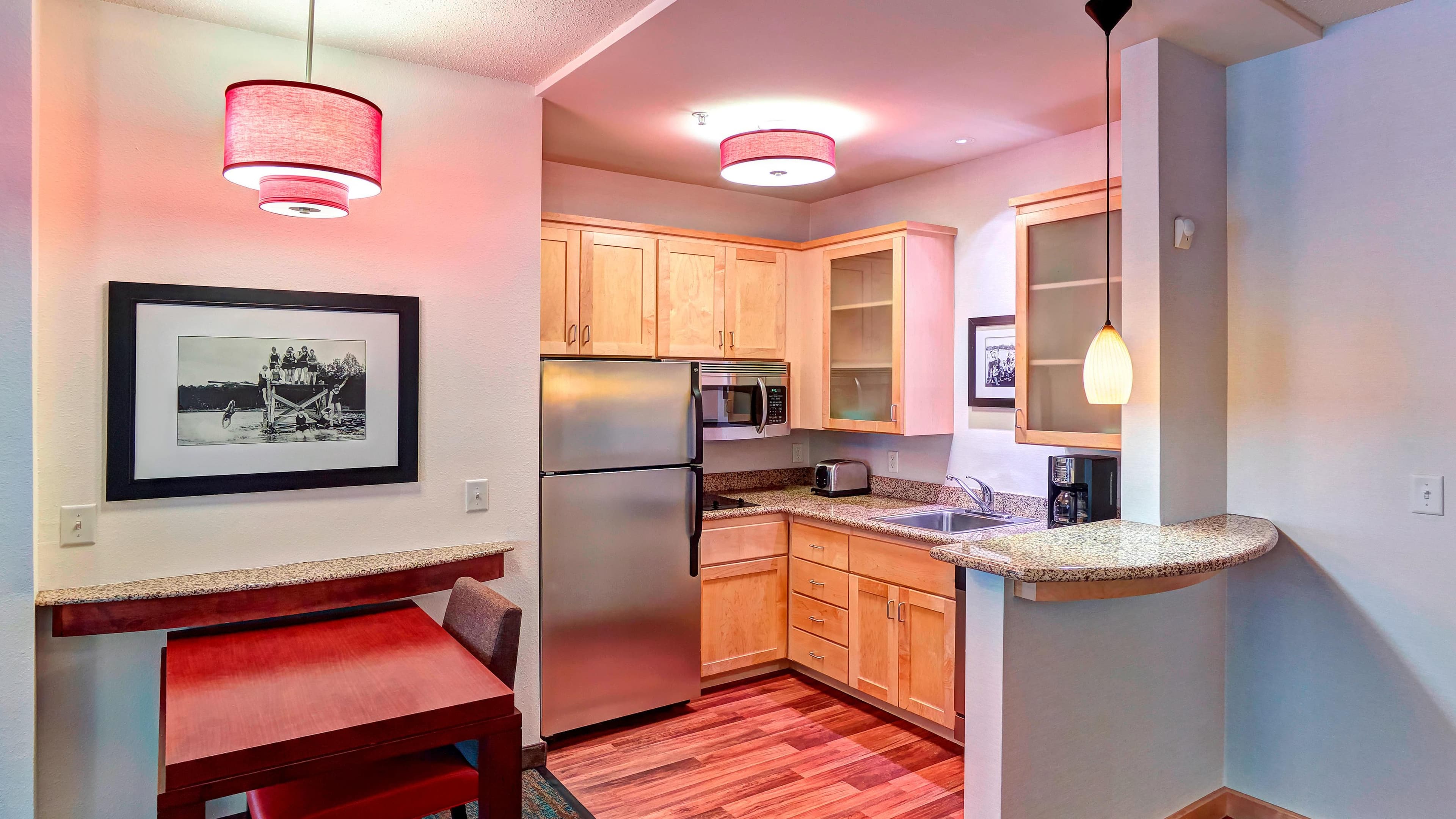 Holiday Inn Express Minneapolis West - Plymouth — 19