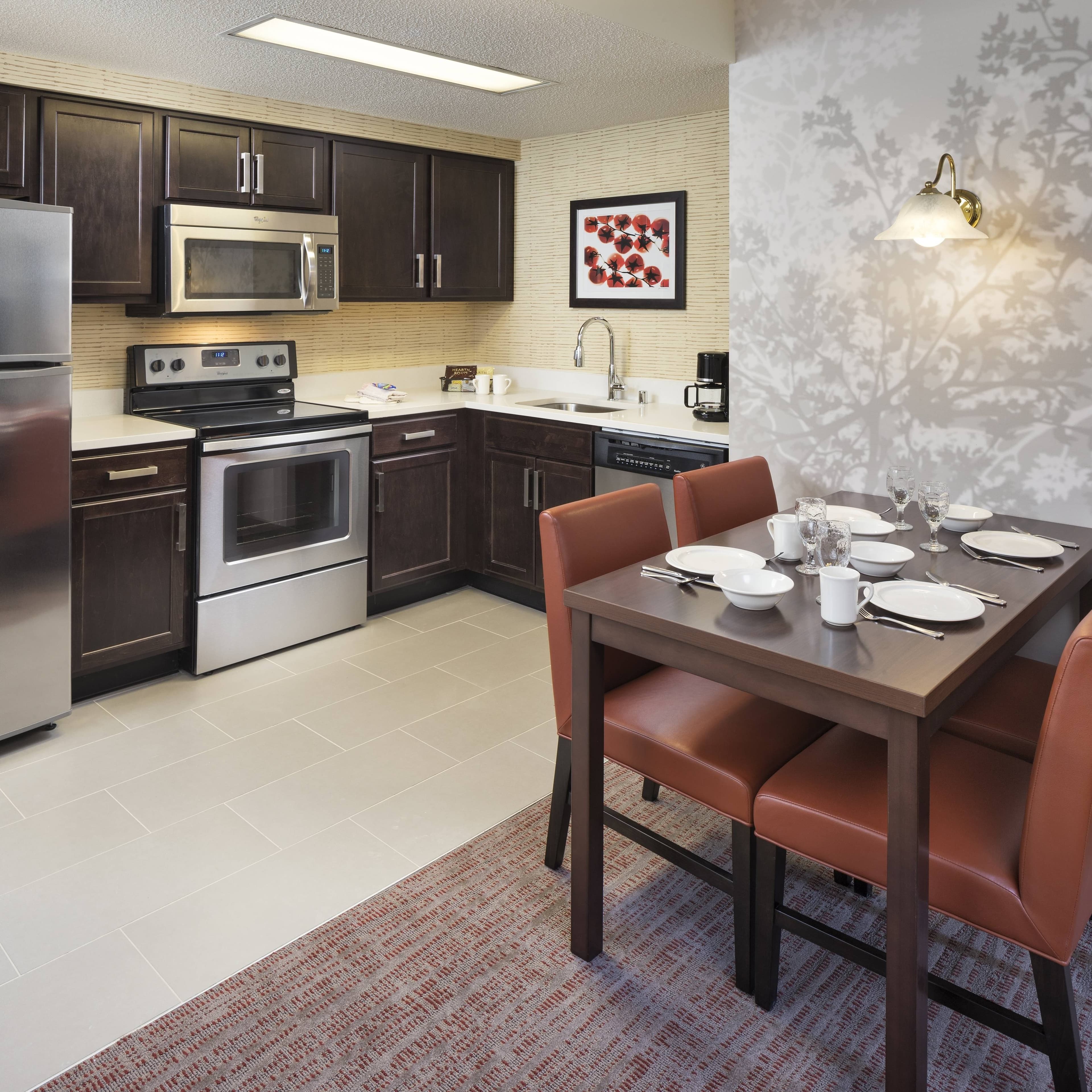 Residence Inn Minneapolis Downtown/City Center - Image 1