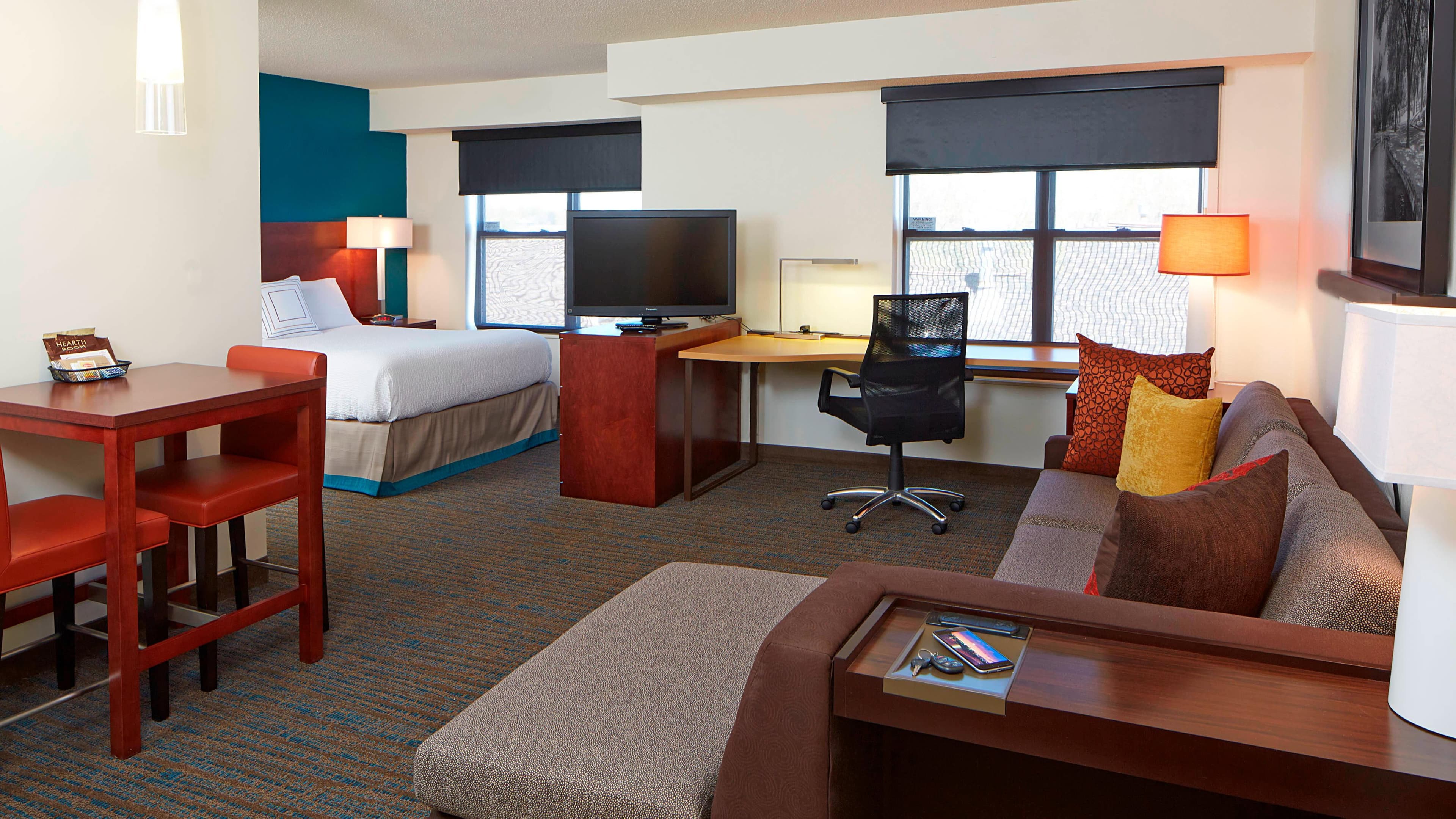 Holiday Inn Express Roseville-St. Paul — 28
