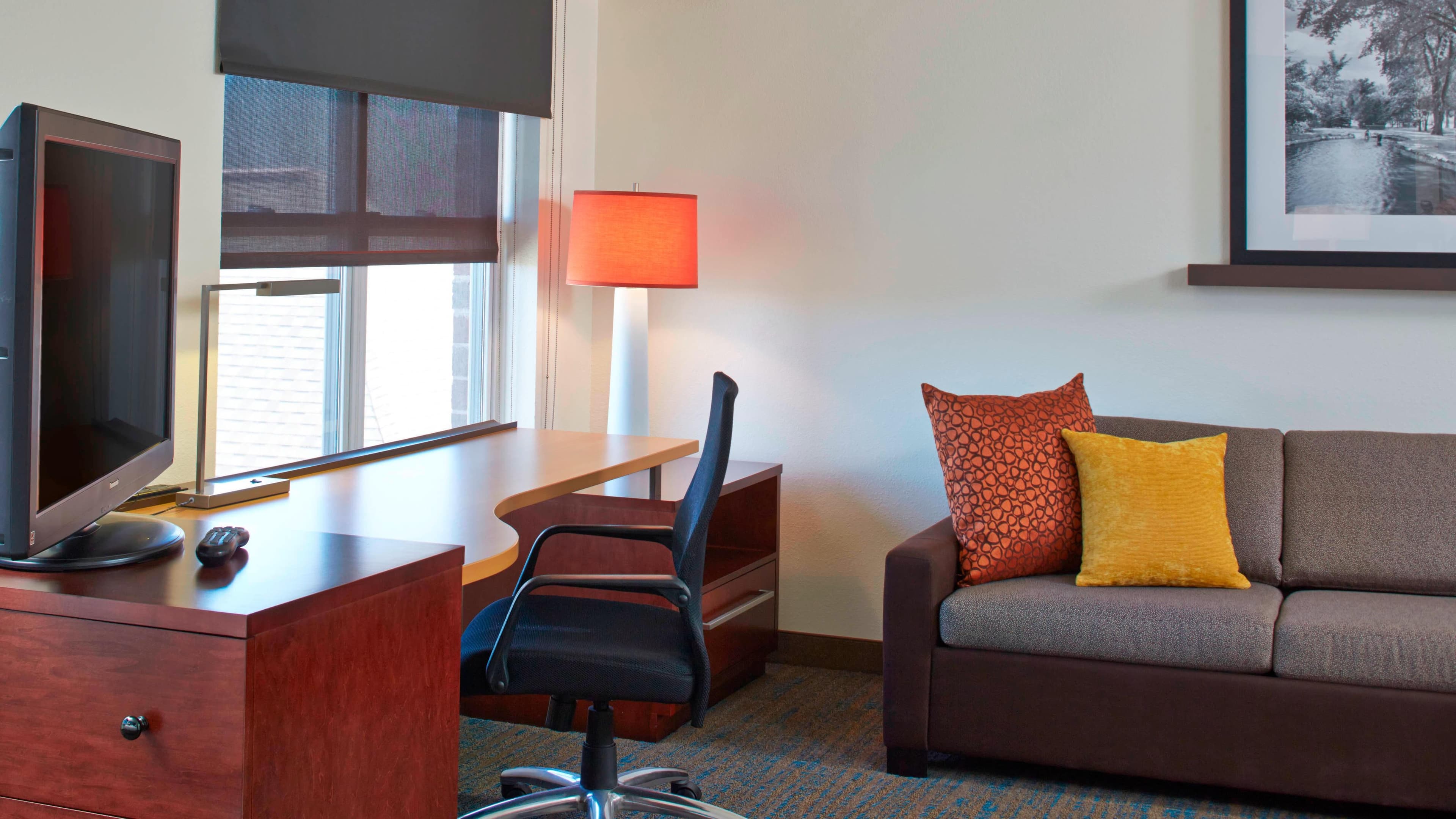 Holiday Inn Express Roseville-St. Paul — 29