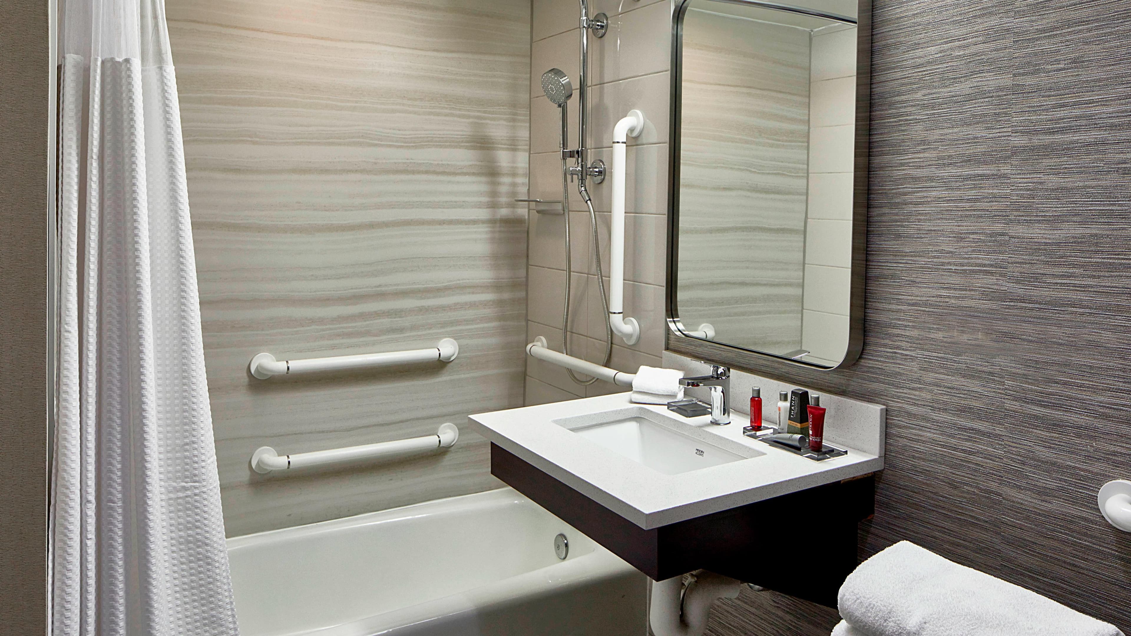 InterContinental Saint Paul Riverfront — 8