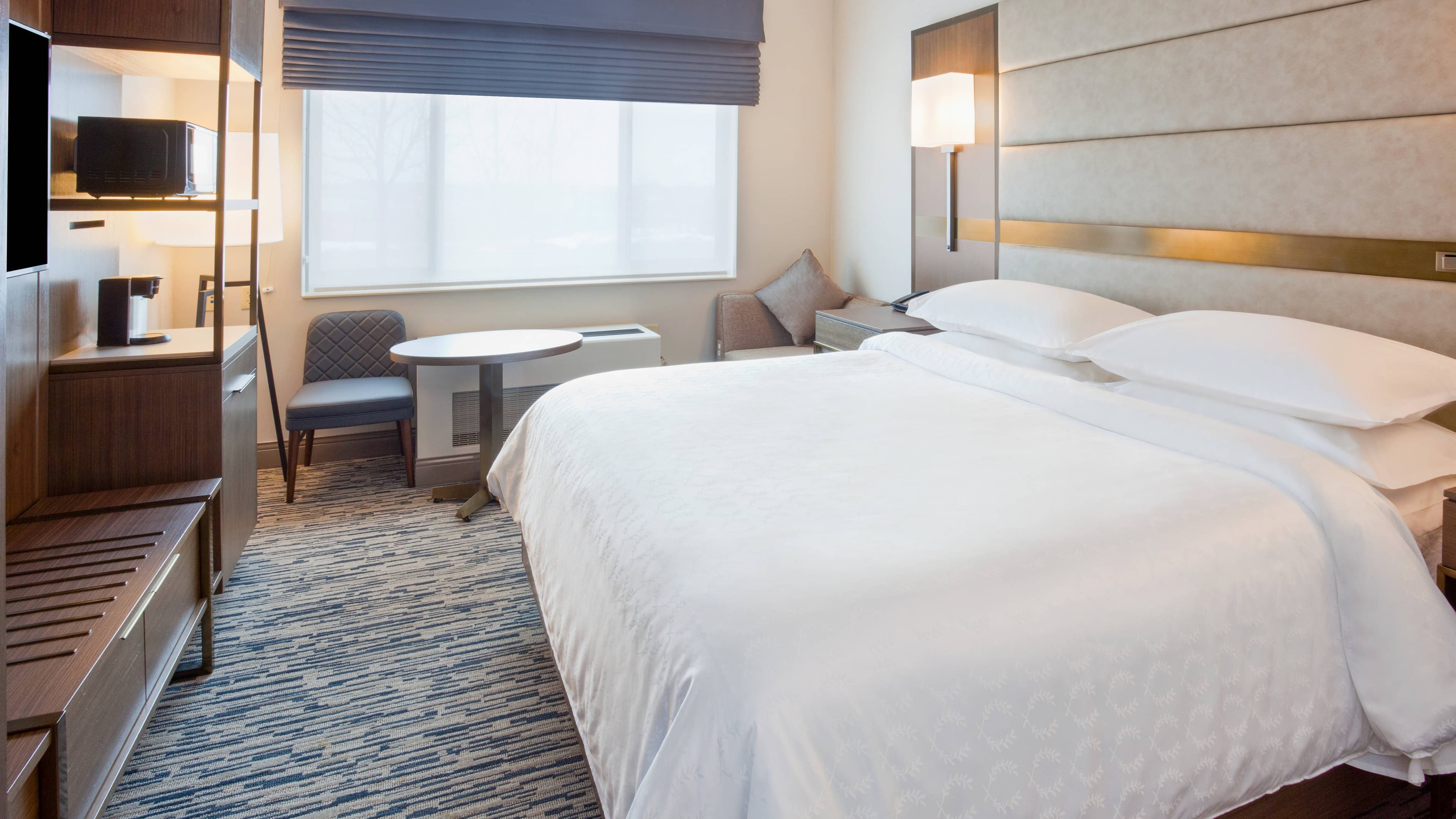 Sheraton St. Paul Woodbury Hotel — 7